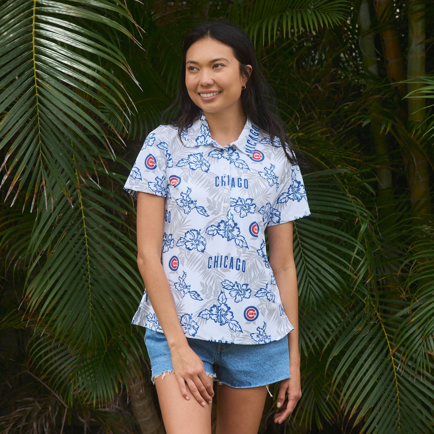 Reyn Spooner WOMEN'S CHICAGO CUBS PUA PERFORMANCE POLO in WHITE