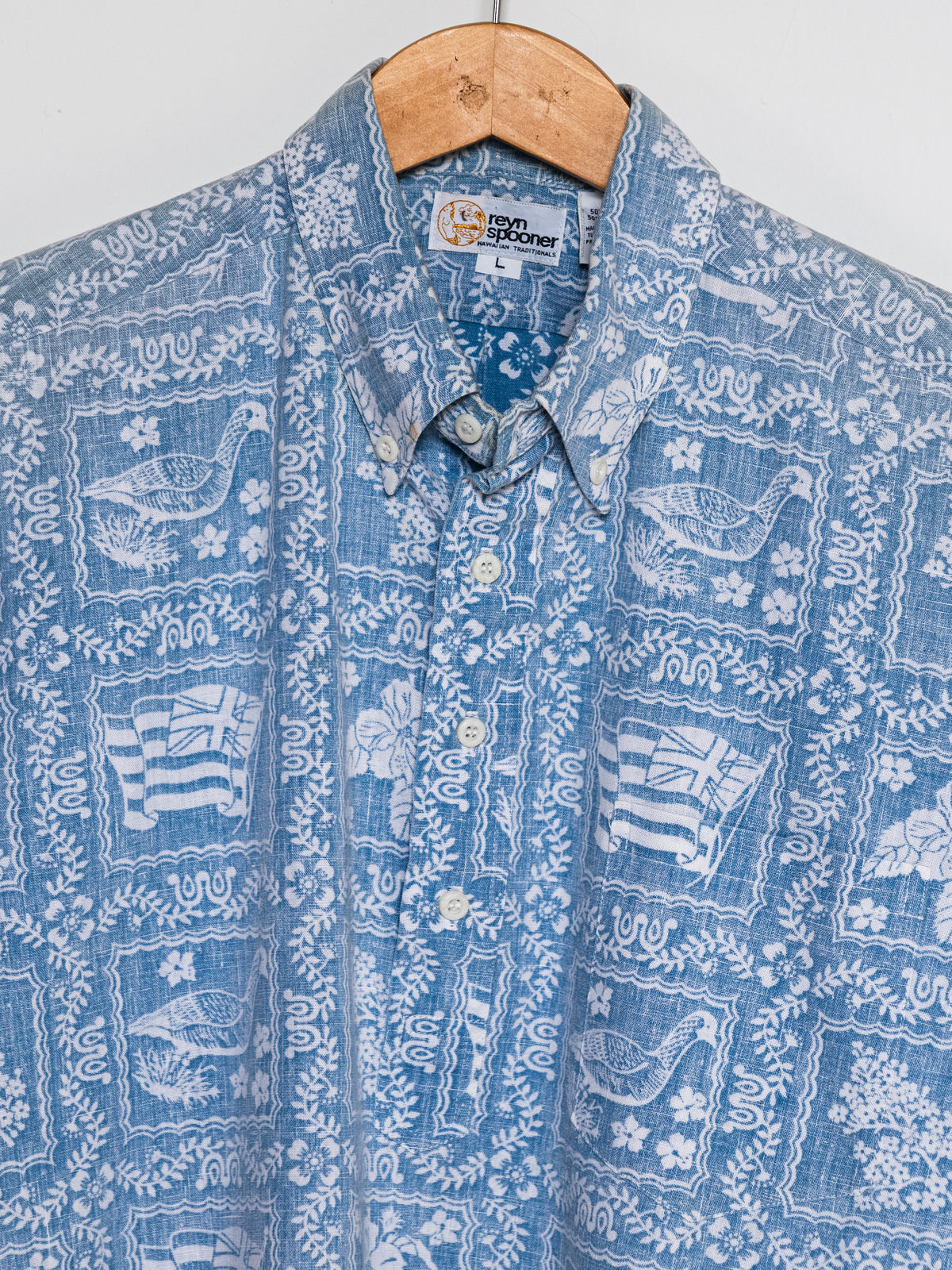 Reyn Spooner EARLY 1980s LAHAINA SAILOR ALOHA SHIRT in BLUE