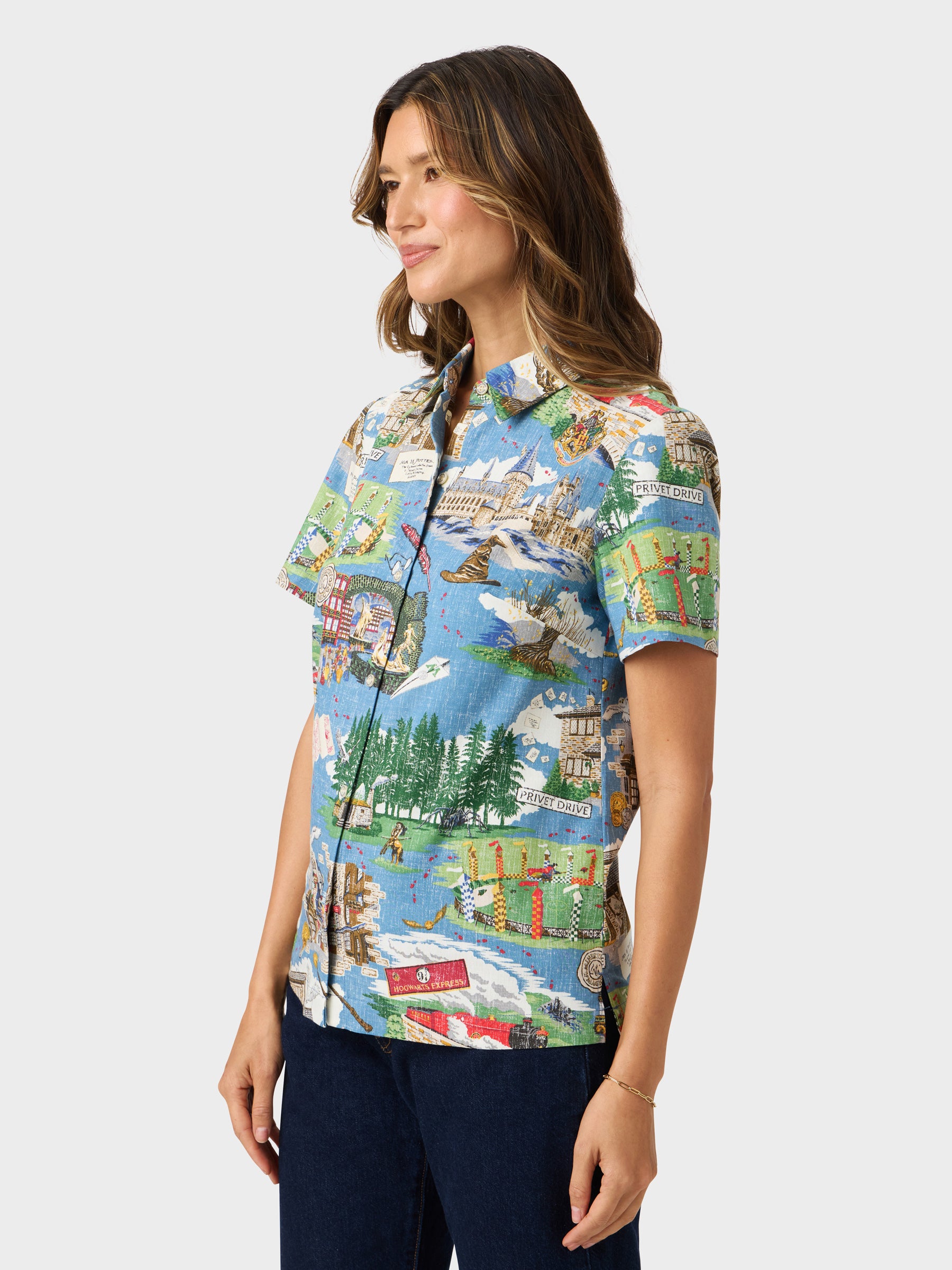 Reyn Spooner HARRY POTTER: HOGWARTS MAGICAL JOURNEY ABBY TOP in CAPTAIN'S BLUE