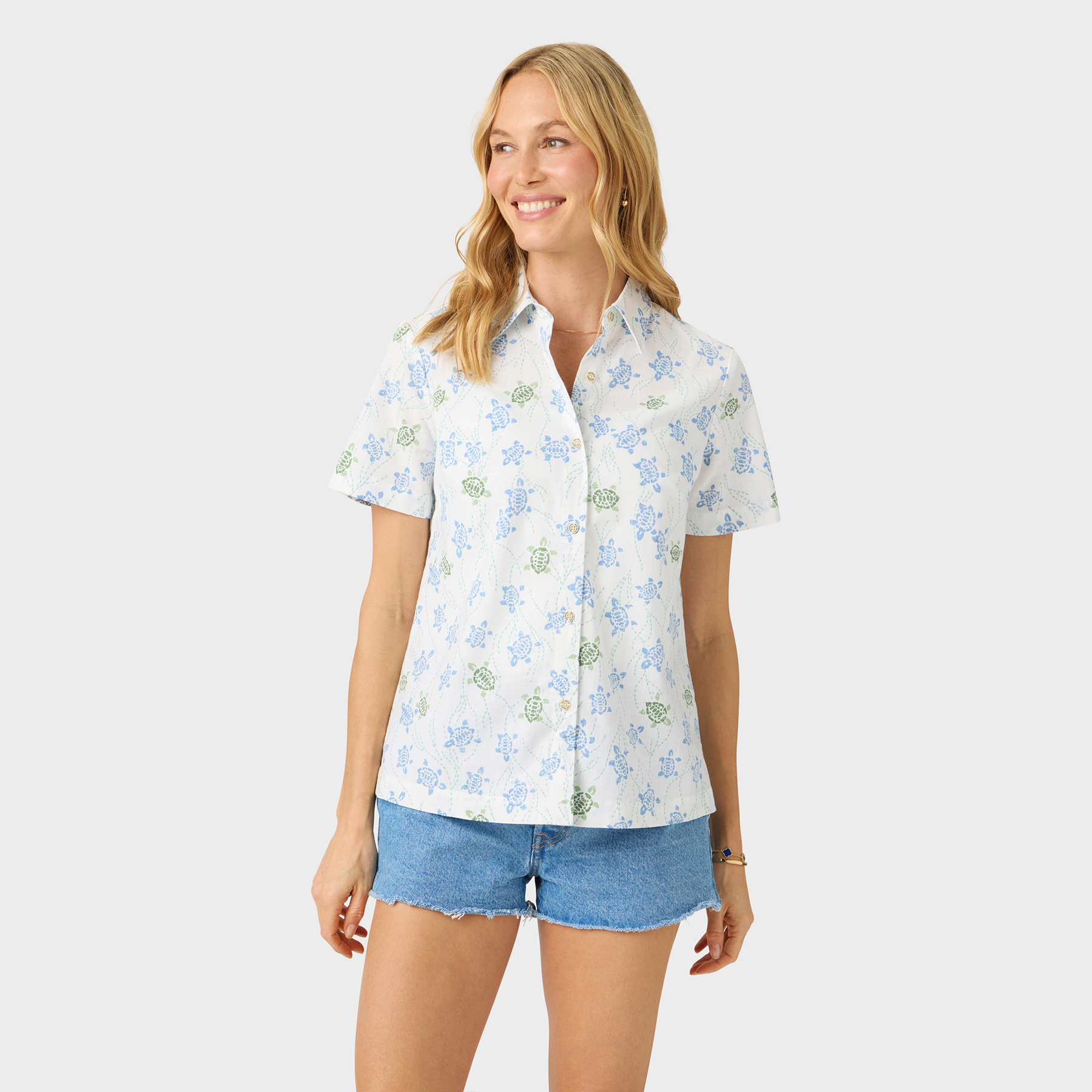 Reyn Spooner HONU HOLOHOLO ABBY TOP in WHITE
