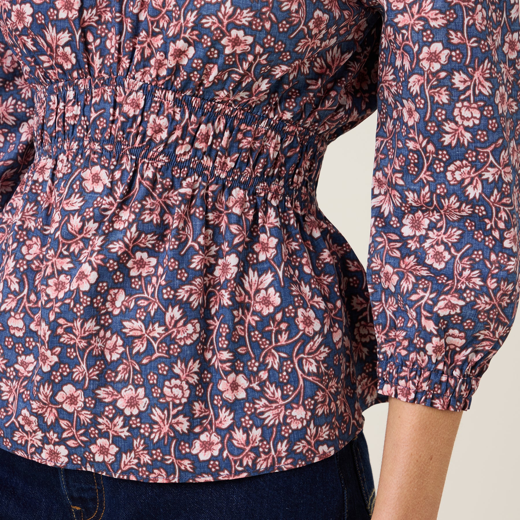 Reyn Spooner ISLAND HEATHER ADDISON TOP in INSIGNIA BLUE