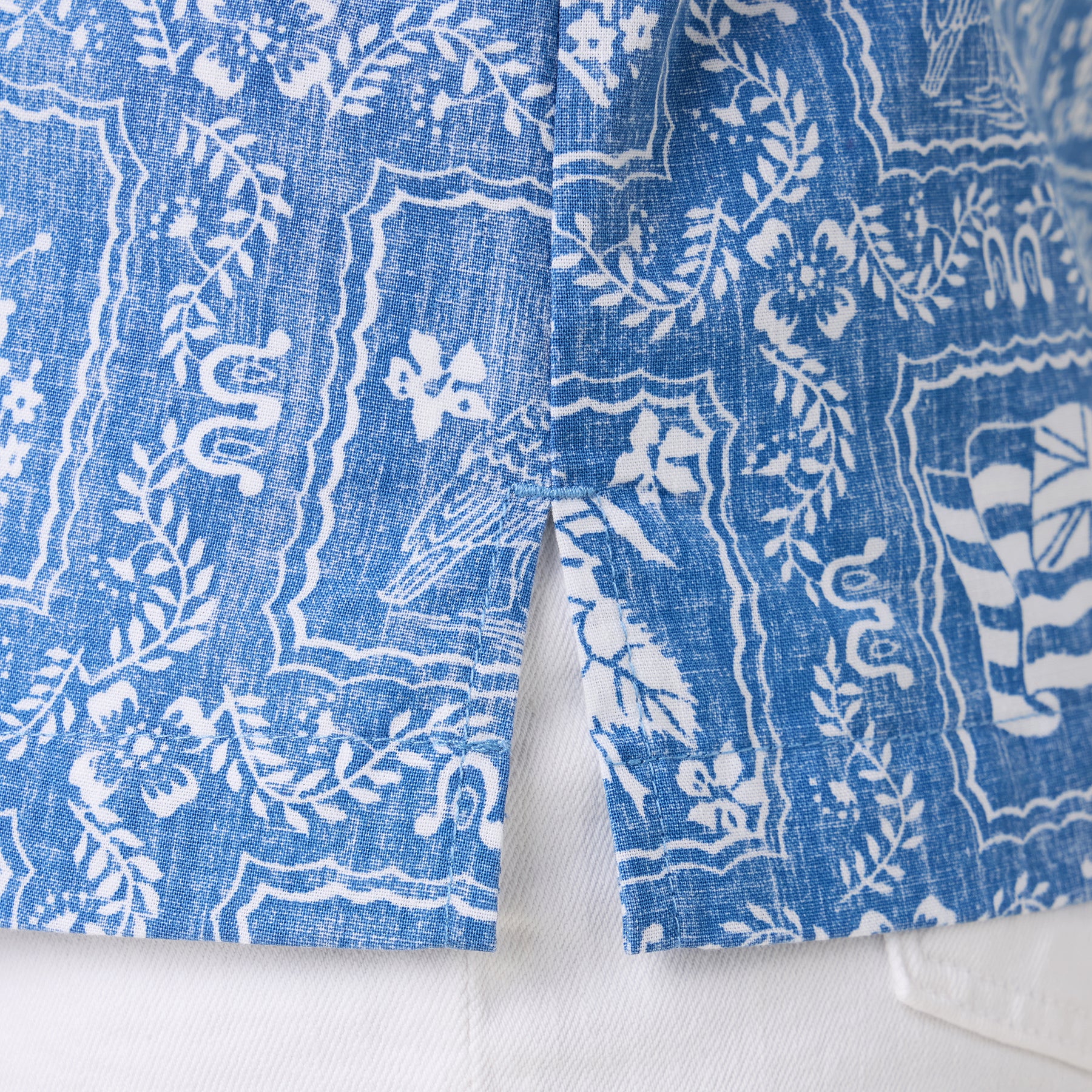 Reyn Spooner LAHAINA SAILOR ABBY TOP in DENIM
