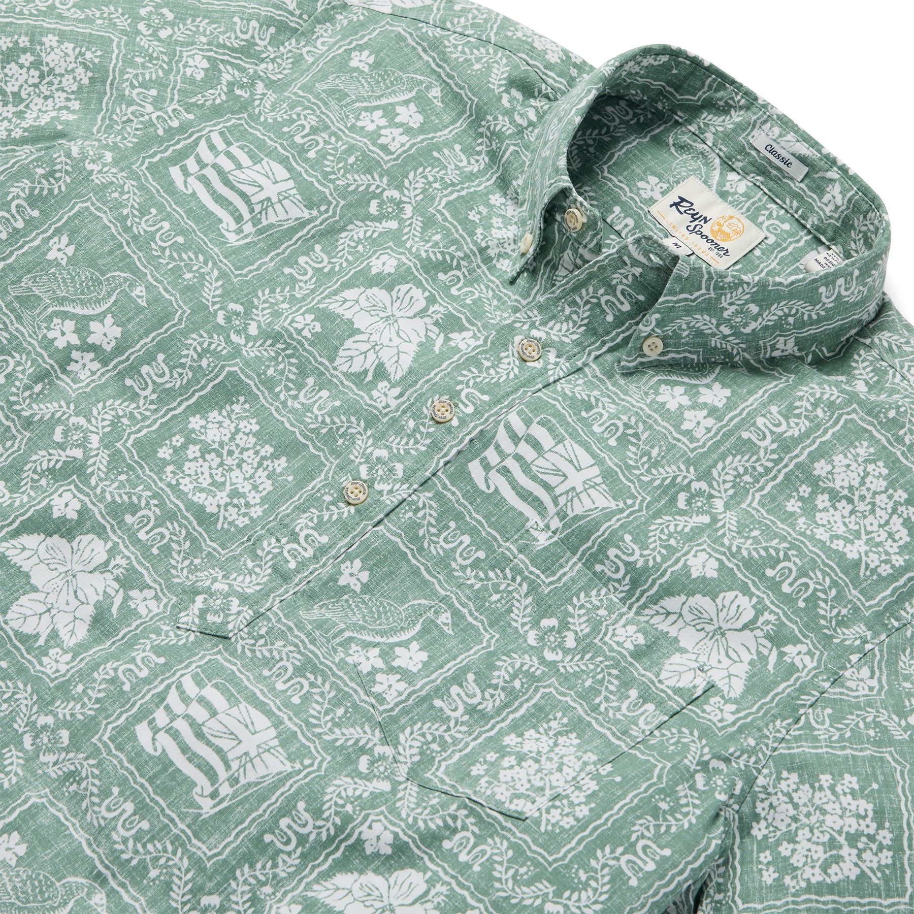 Reyn Spooner LAHAINA SAILOR PULLOVER in LEAF