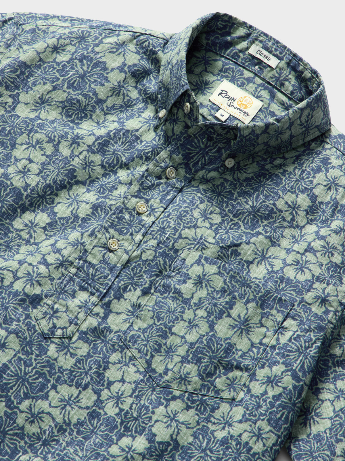 Reyn Spooner BISCUS BOUNTY PULLOVER in BLUE