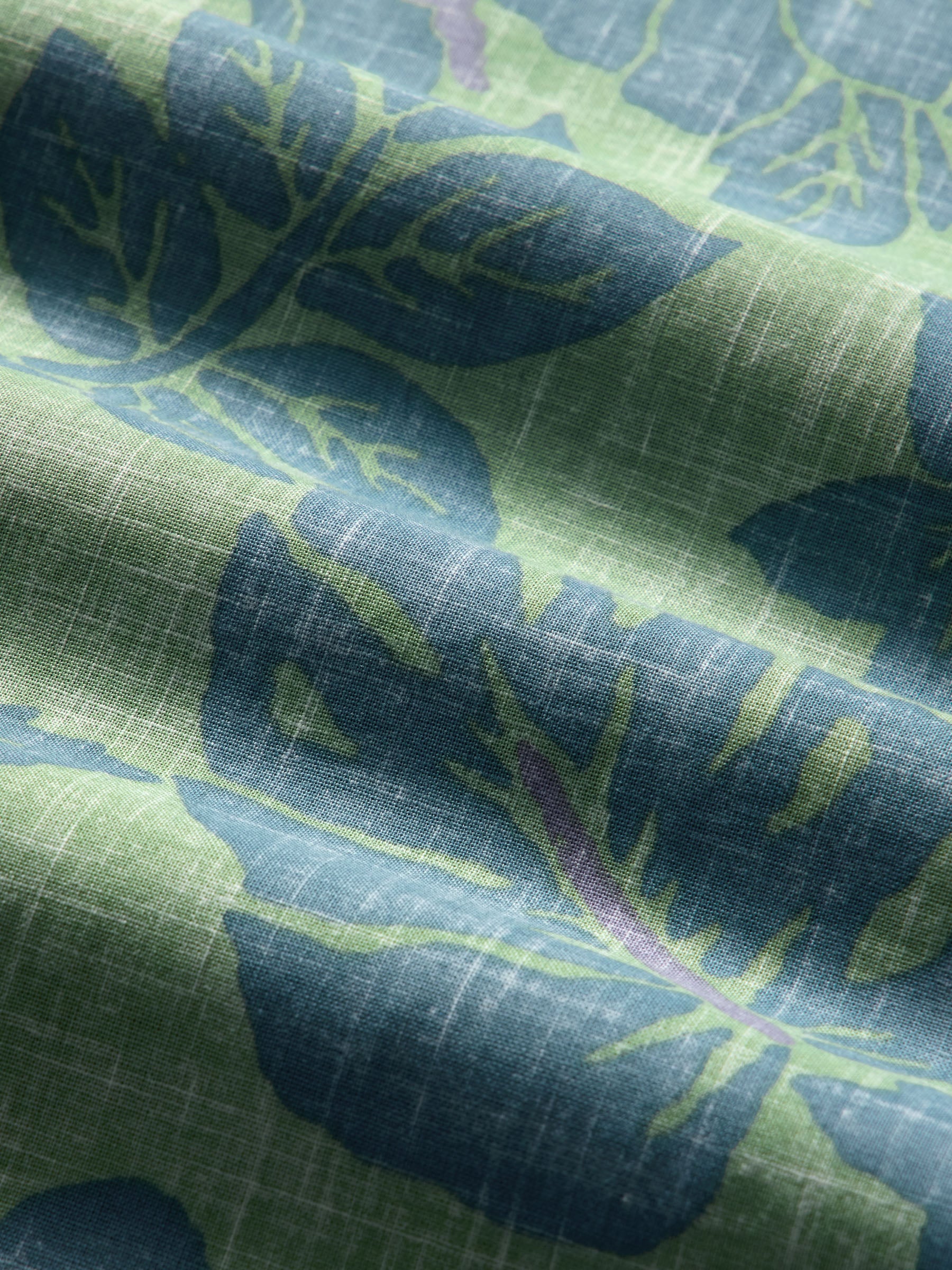 Reyn Spooner COSTA RICA BUTTON FRONT in QUIET GREEN