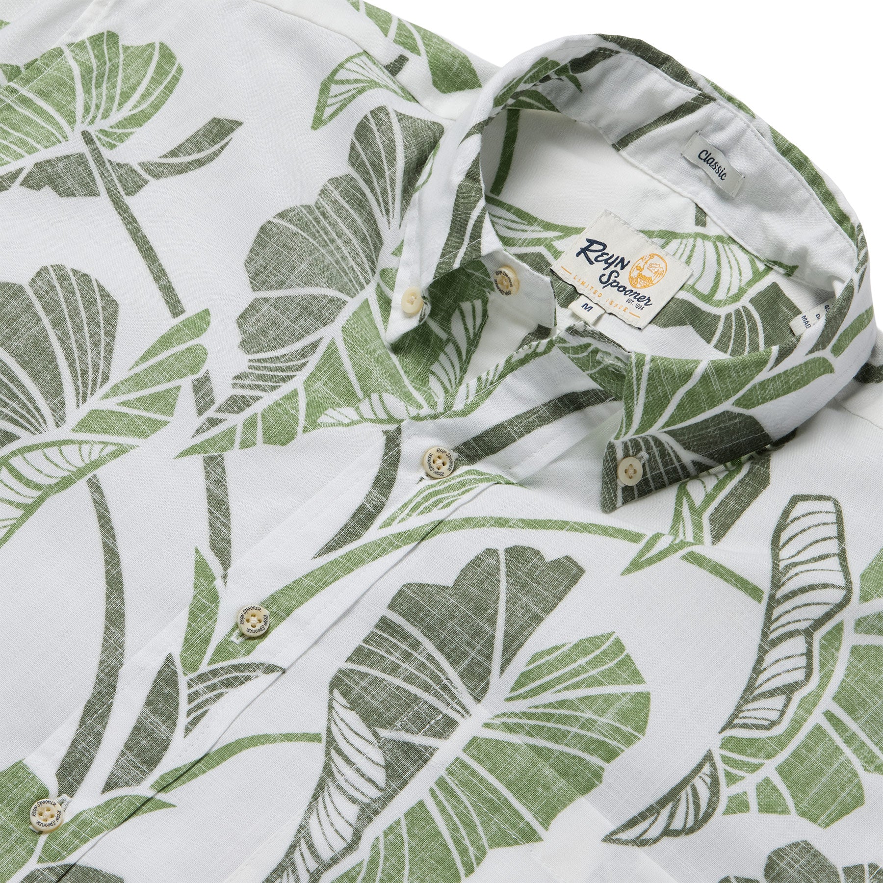 Reyn Spooner TRAILING TARO BUTTON FRONT in WHITE