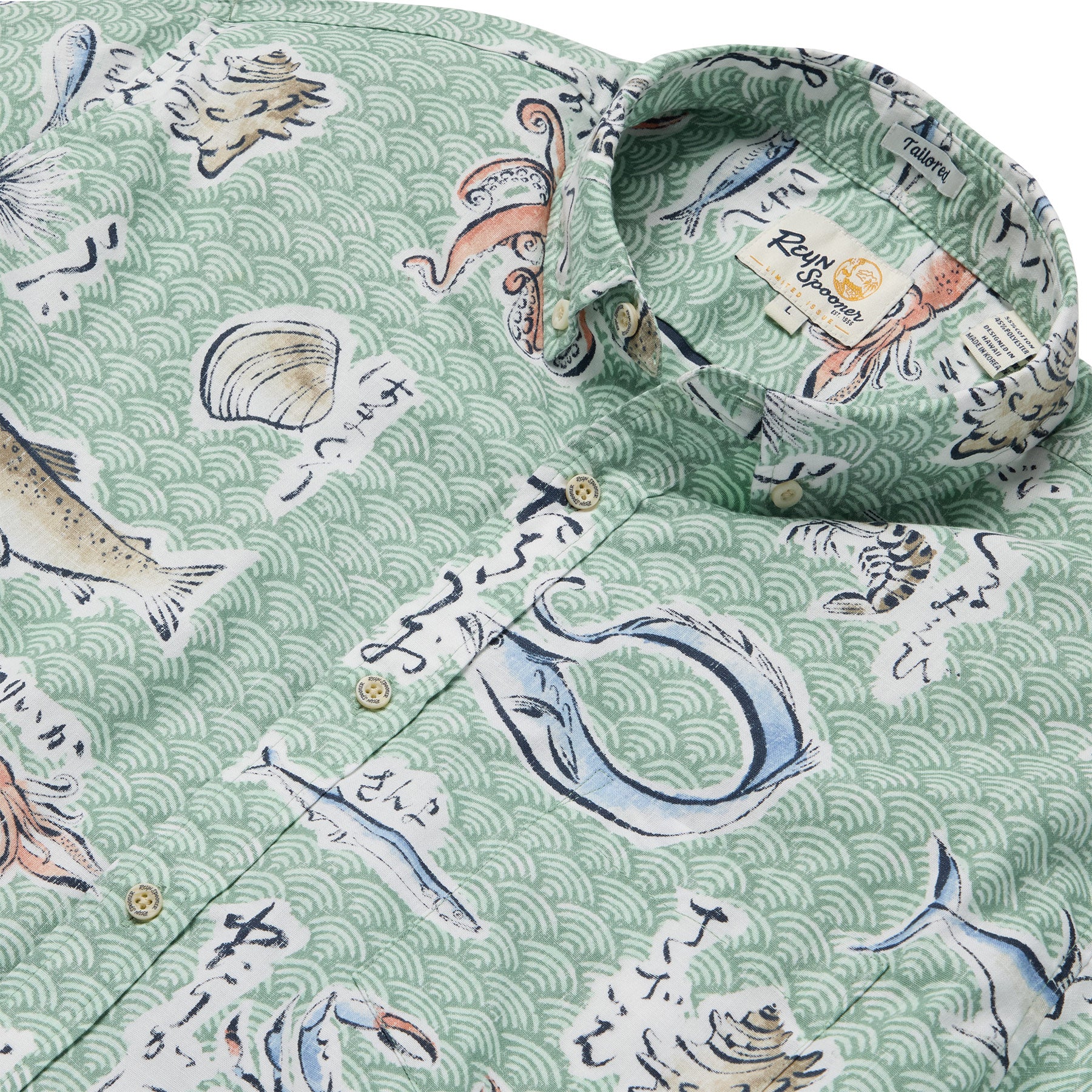 Reyn Spooner PACIFIC CATCH TAILORED in GRANITE GREEN