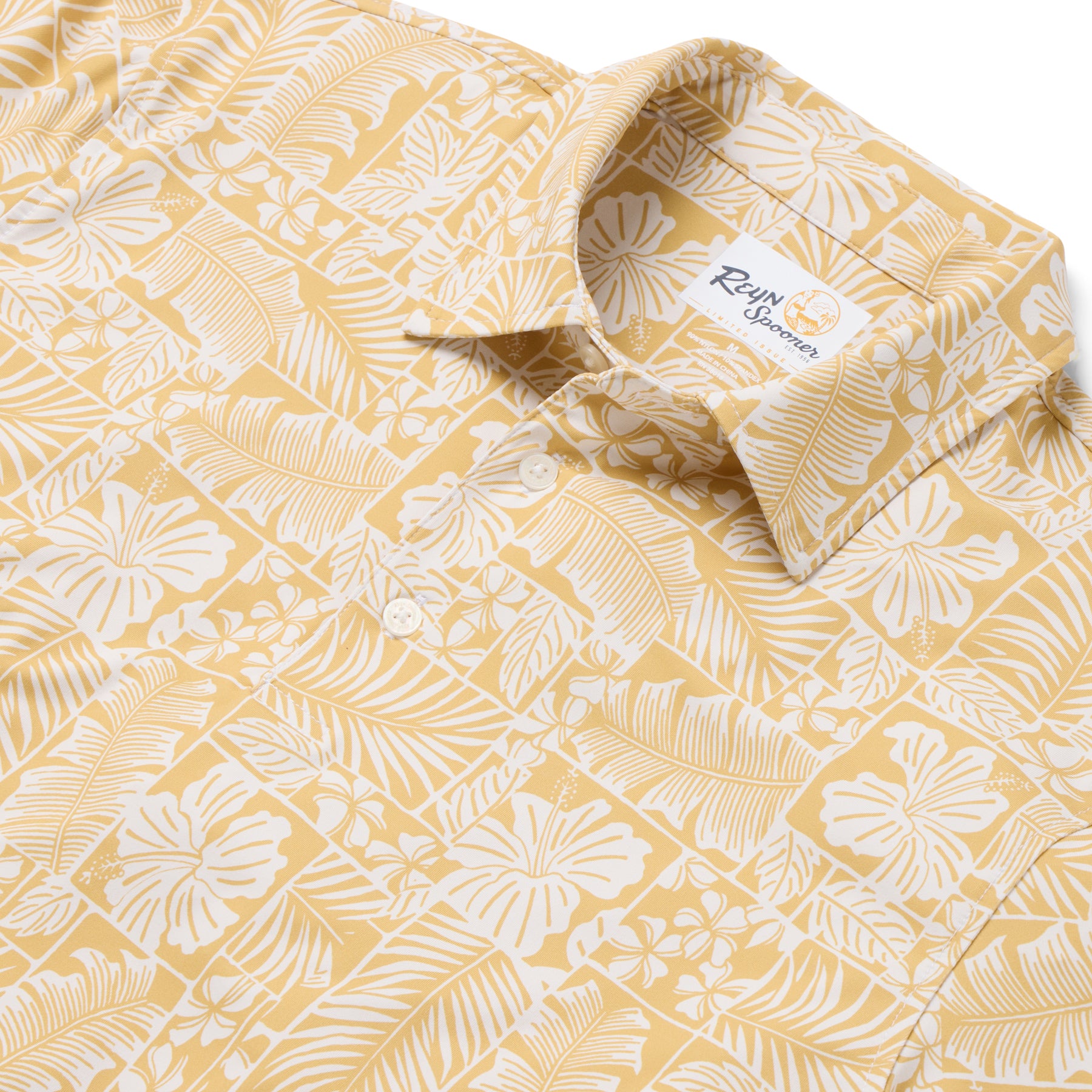 Reyn Spooner FLORAL FRAMES PERFORMANCE POLO in STRAW