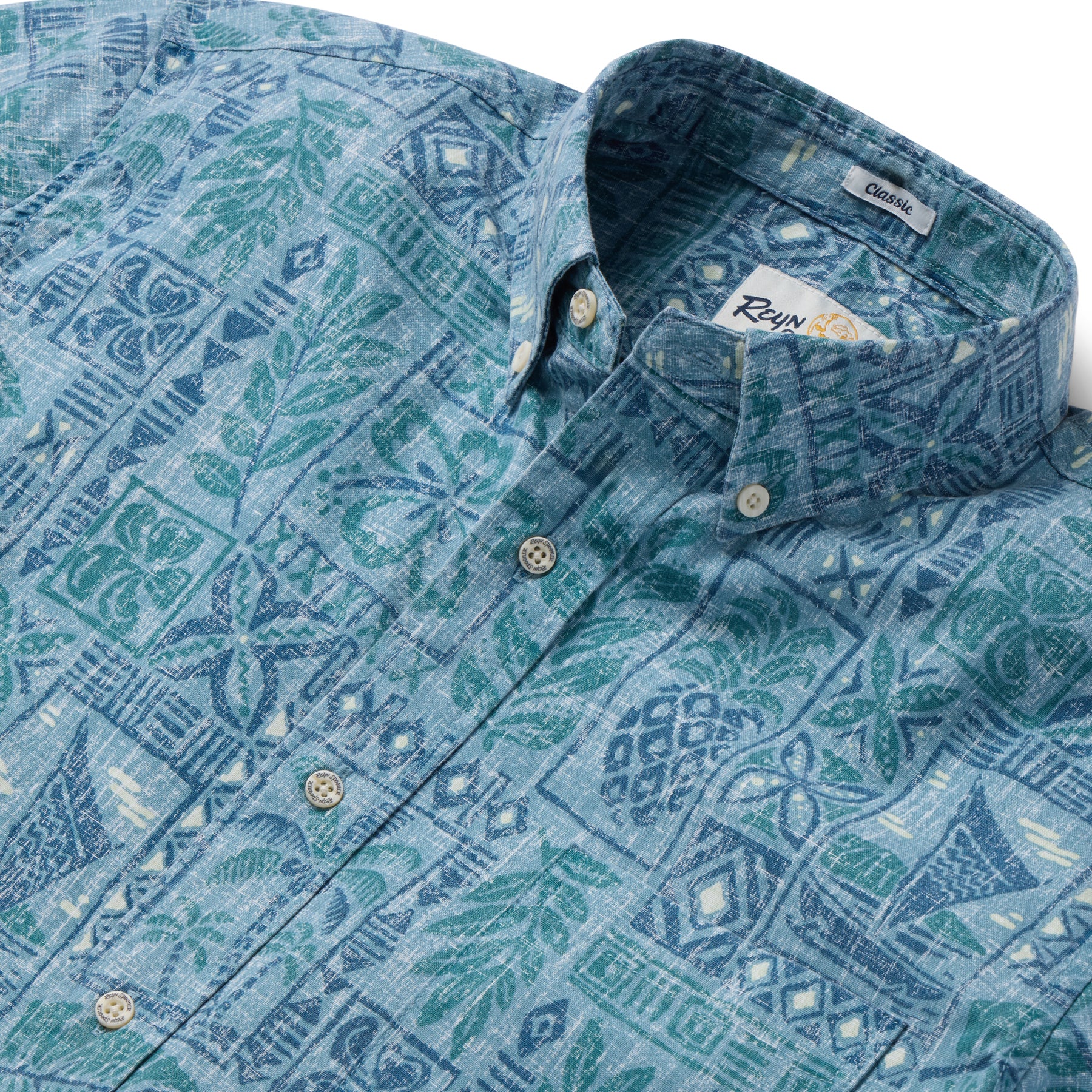 Reyn Spooner TAHITIAN TAPA BUTTON FRONT in SURF BLUE
