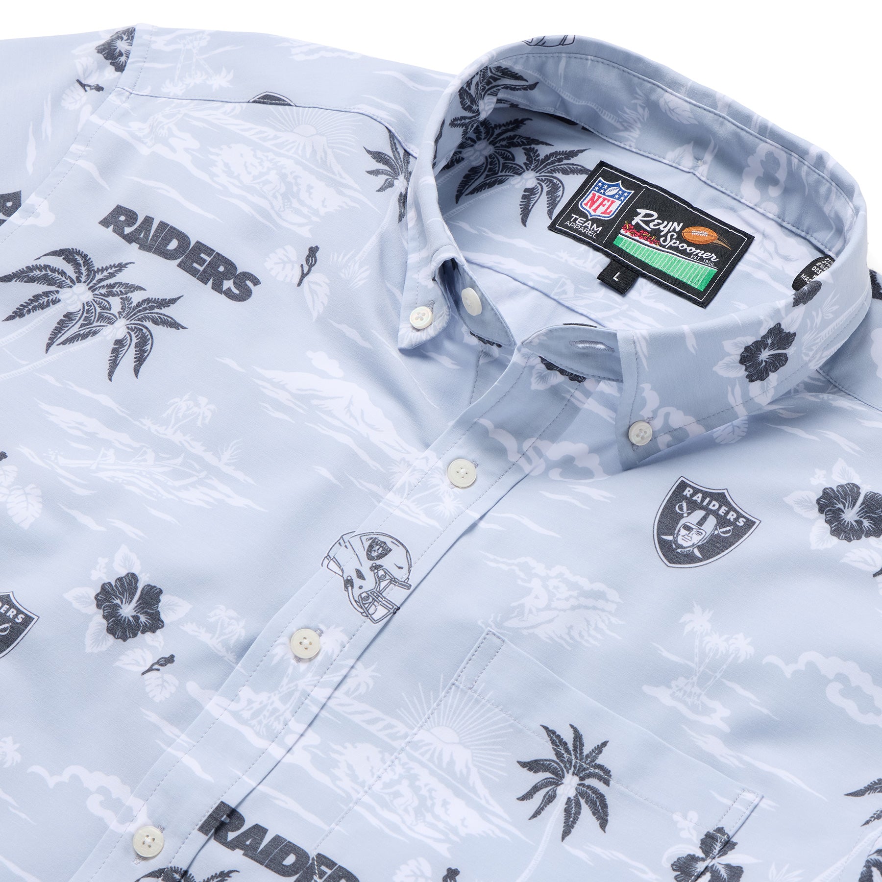 Reyn Spooner NFL® LAS VEGAS RAIDERS GAME DAY PERFORMANCE BUTTON FRONT in SILVER