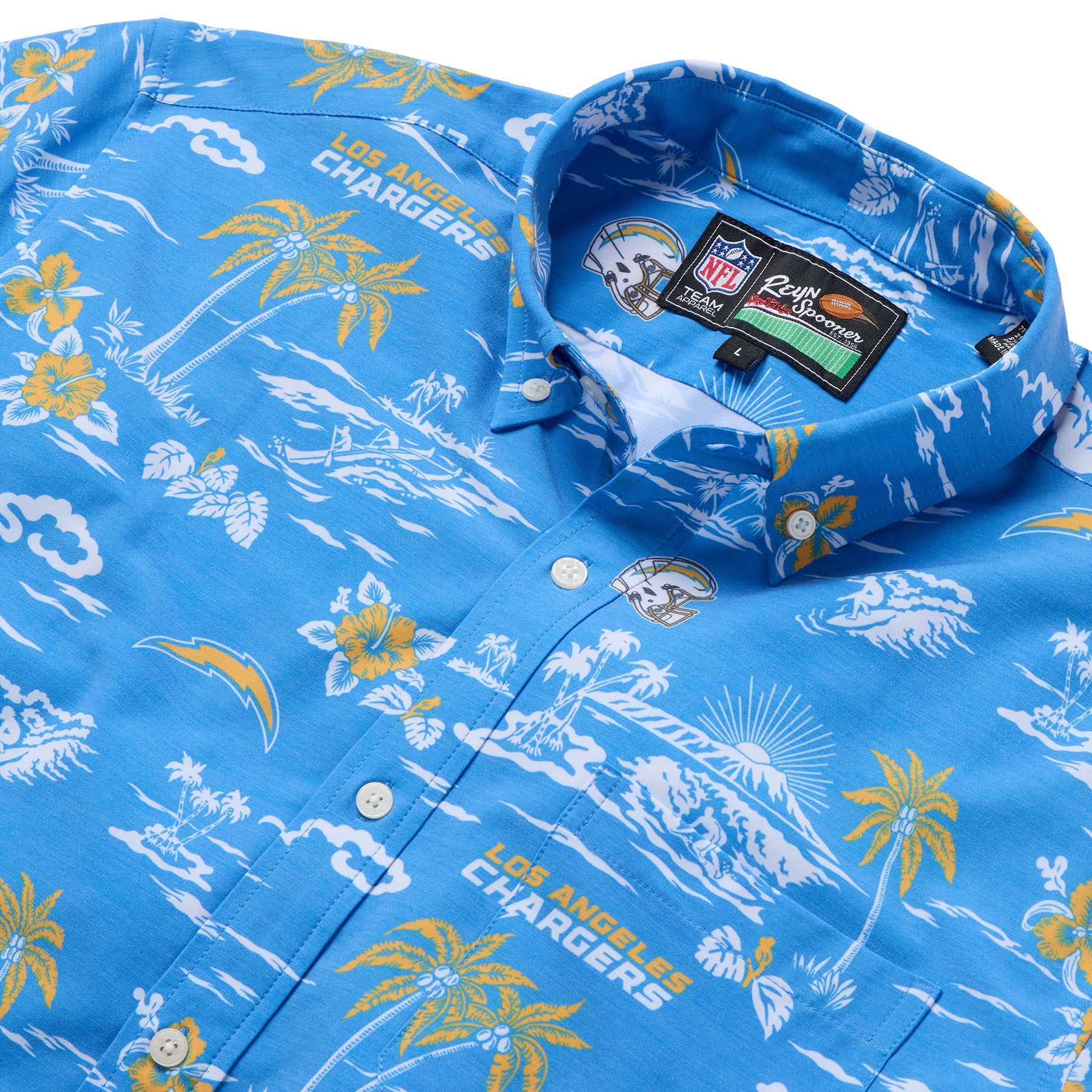 Reyn Spooner NFL® LOS ANGELES CHARGERS GAME DAY PERFORMANCE BUTTON FRONT in POWDER BLUE