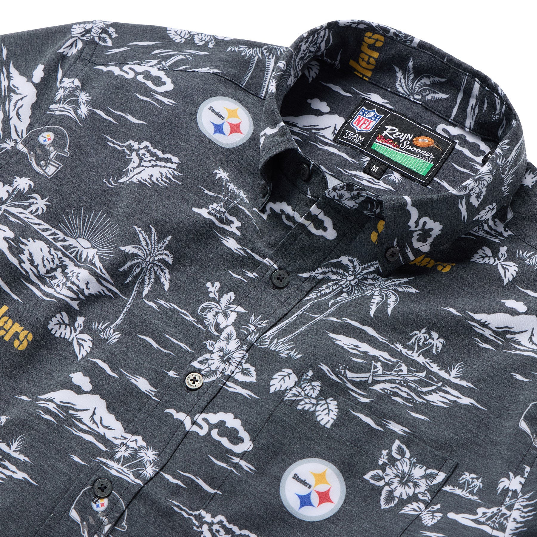 Reyn Spooner NFL® PITTSBURGH STEELERS GAME DAY PERFORMANCE BUTTON FRONT in BLACK
