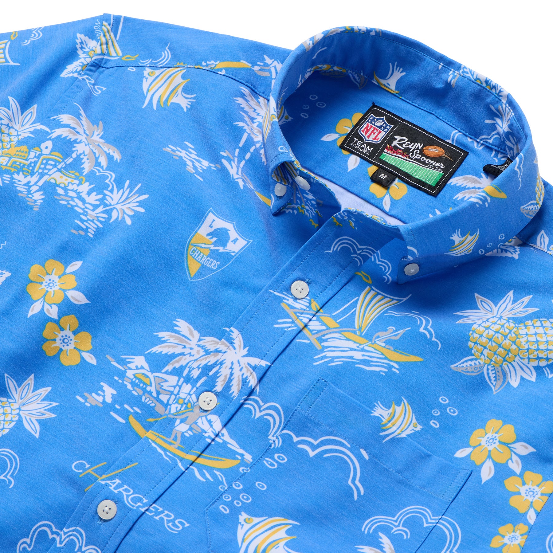 Reyn Spooner NFL® LOS ANGELES CHARGERS THROWBACK PERFORMANCE BUTTON FRONT in POWDER BLUE