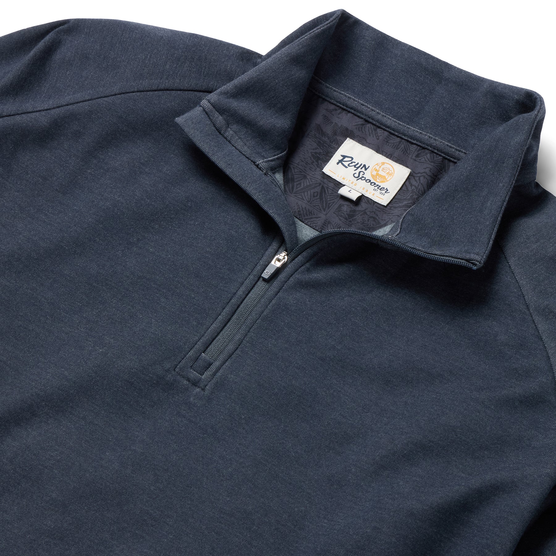 Reyn Spooner HEATHERED JERSEY QUARTER ZIP PULLOVER in HEATHERED CHARCOAL