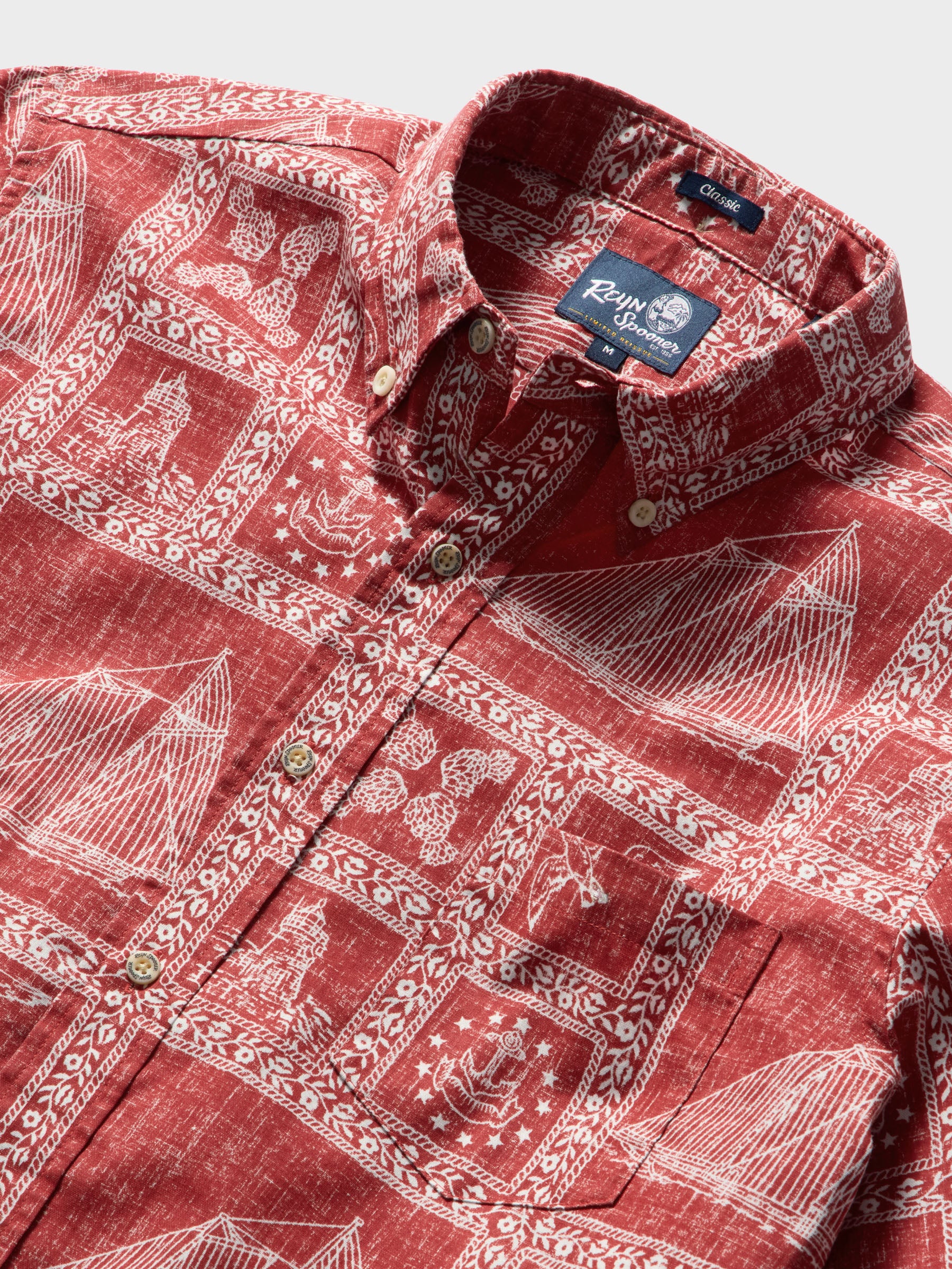 Reyn Spooner NEWPORT SAILOR BUTTON FRONT in RED