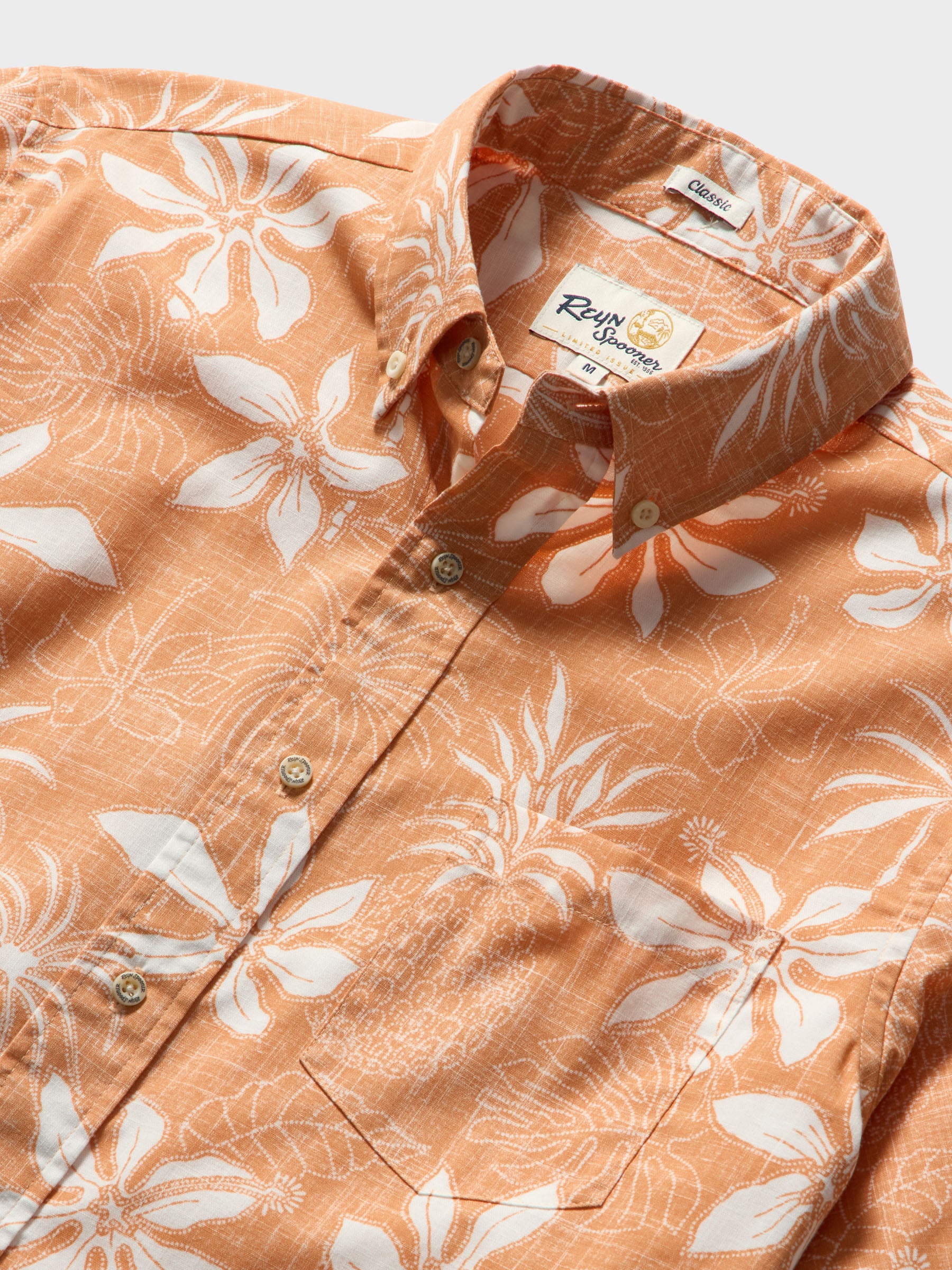 Reyn Spooner ISLAND DAZE BUTTON FRONT in PAPAYA