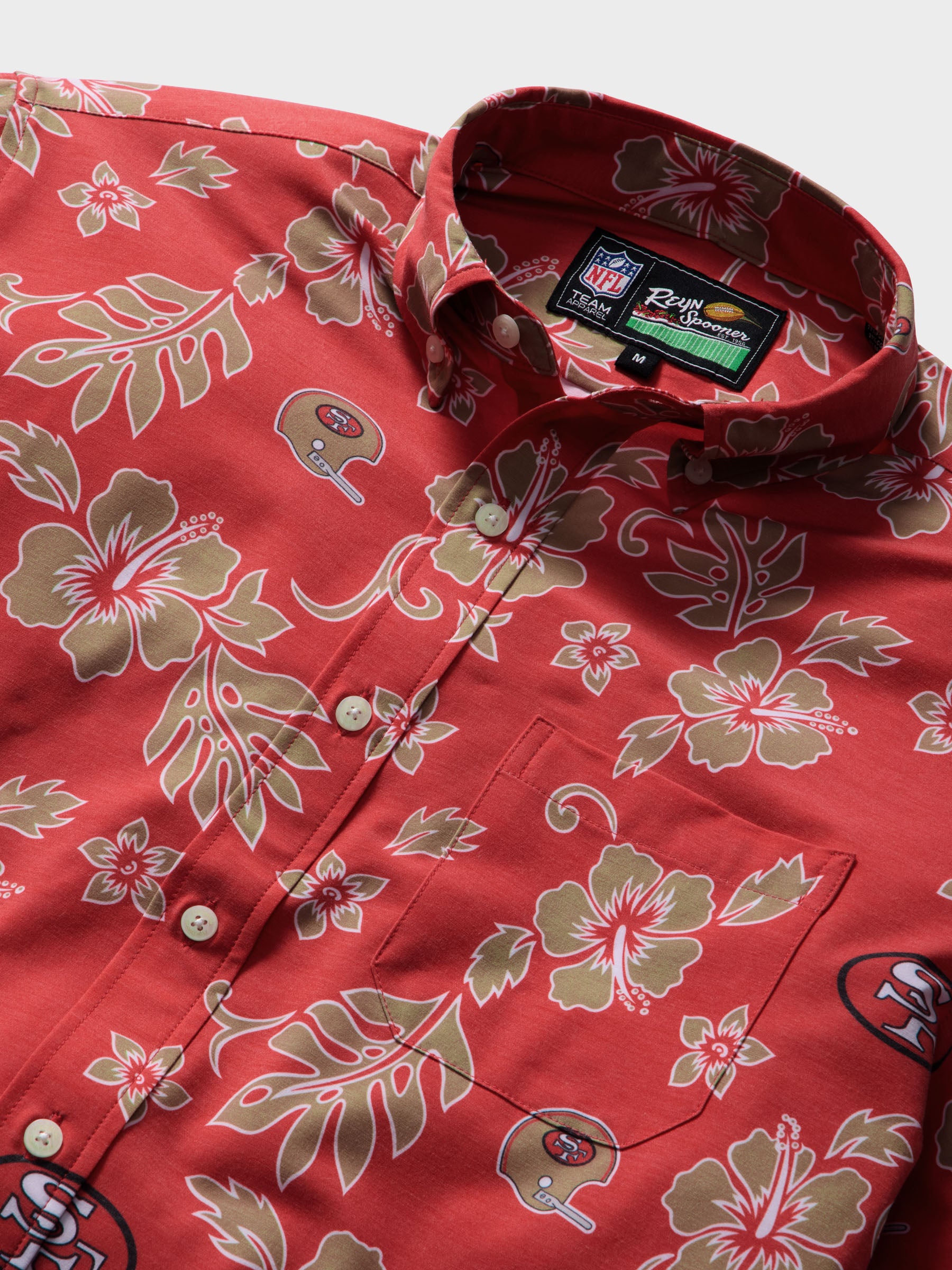 Reyn Spooner SAN FRANCISCO 49ERS THROWBACK PERFORMANCE ALOHA SHIRT in RED