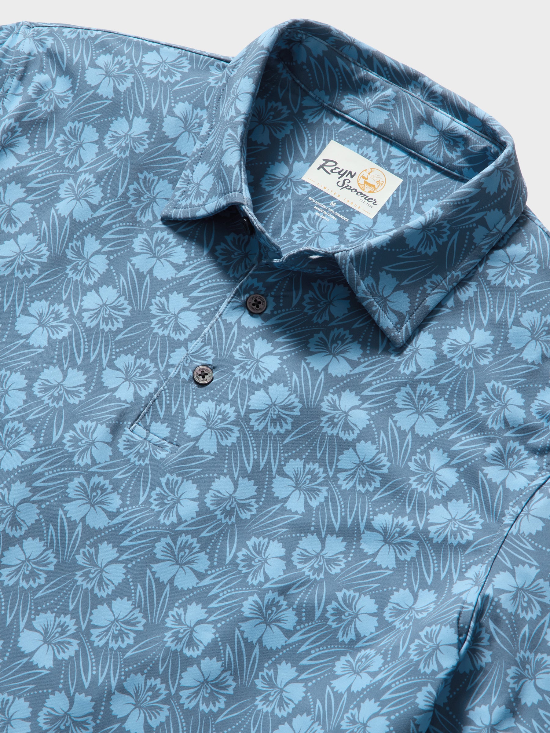 Reyn Spooner BLOSSOM HARMONY PERFORMANCE POLO in MOONLIGHT BLUE