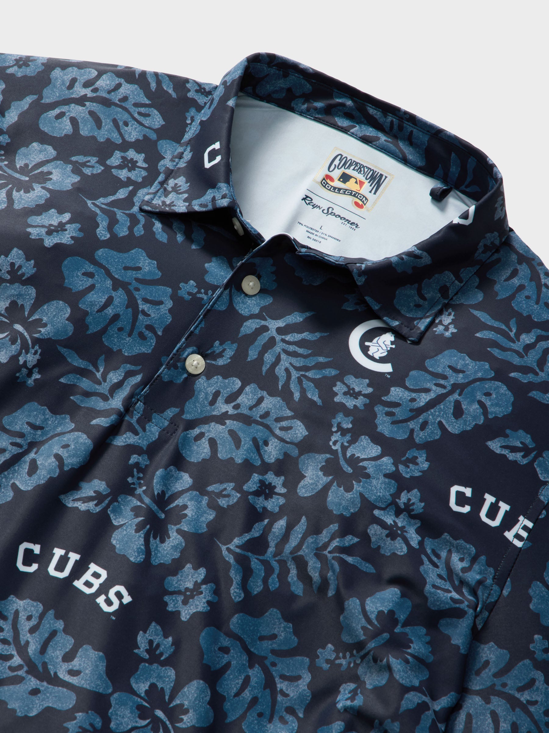 Reyn Spooner MLB® CHICAGO CUBS COOPERSTOWN PERFORMANCE POLO in NAVY