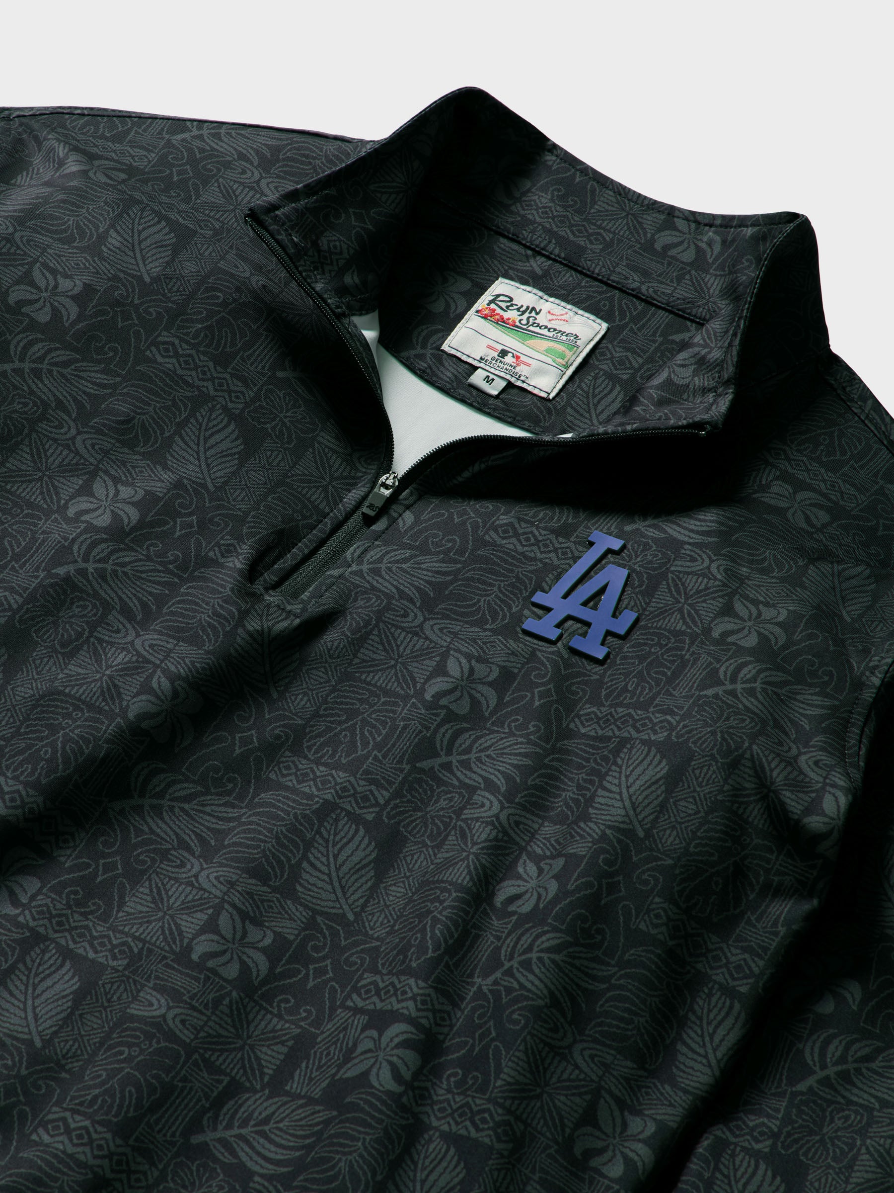 Reyn Spooner MLB® LOS ANGELES DODGERS QUARTER ZIP in SOUTH PACIFIC TAPA - BLACK