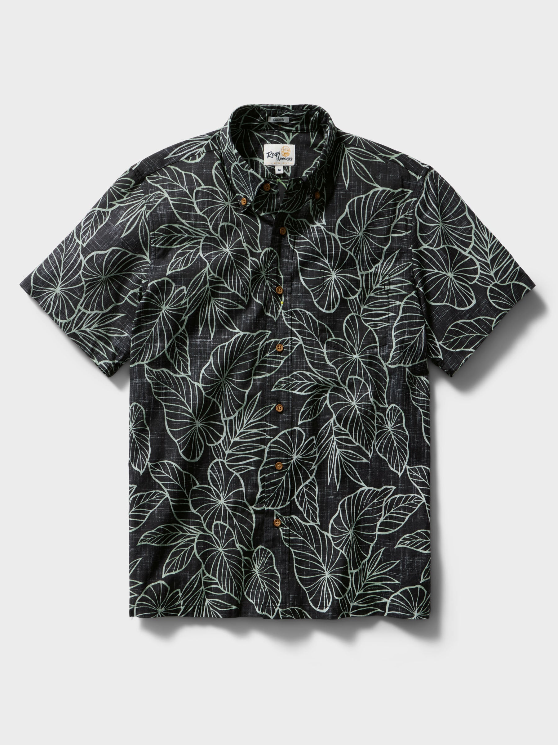 Reyn Spooner KALO LEAF BUTTON FRONT in CHARCOAL