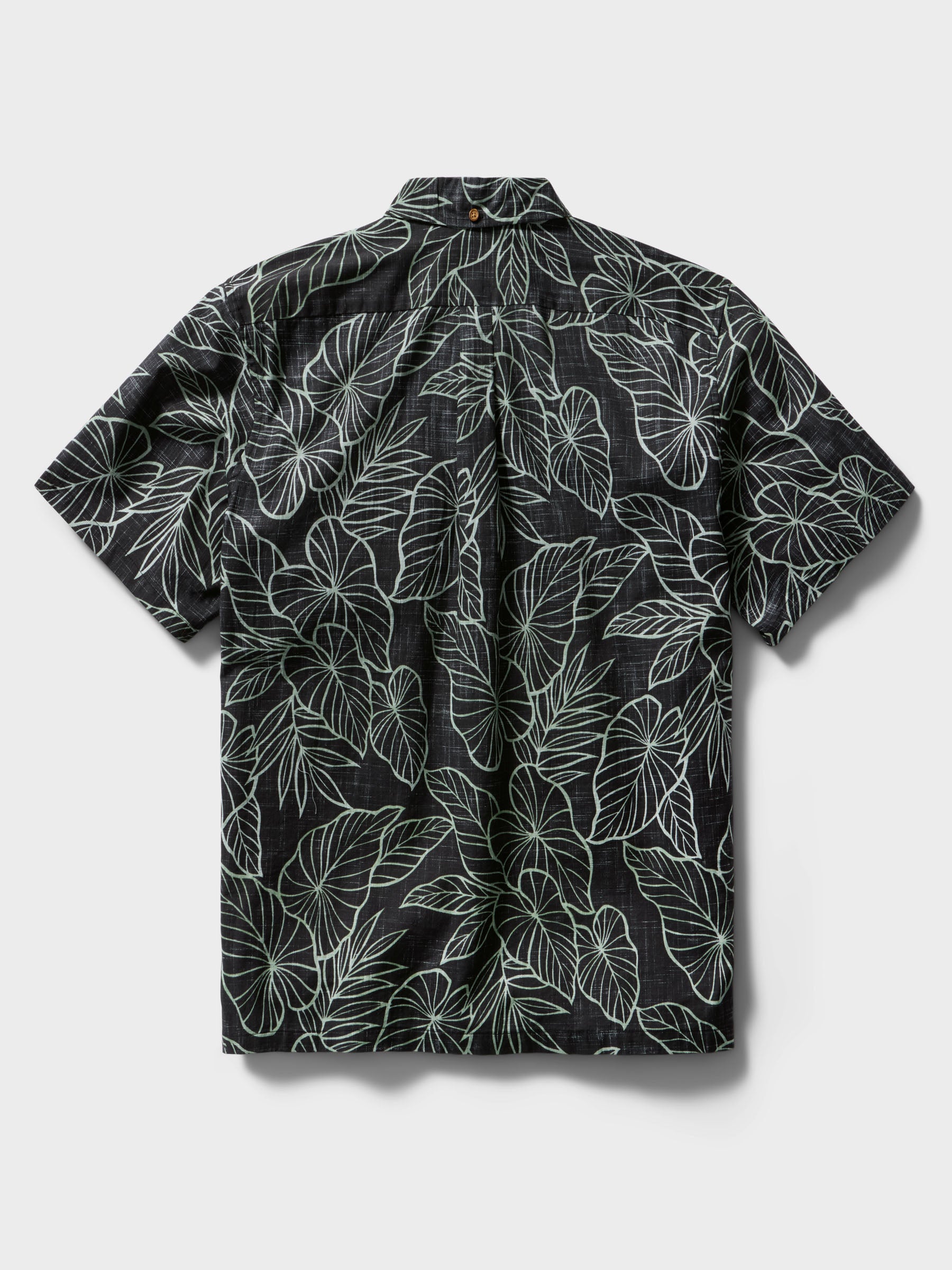 Reyn Spooner KALO LEAF BUTTON FRONT in CHARCOAL