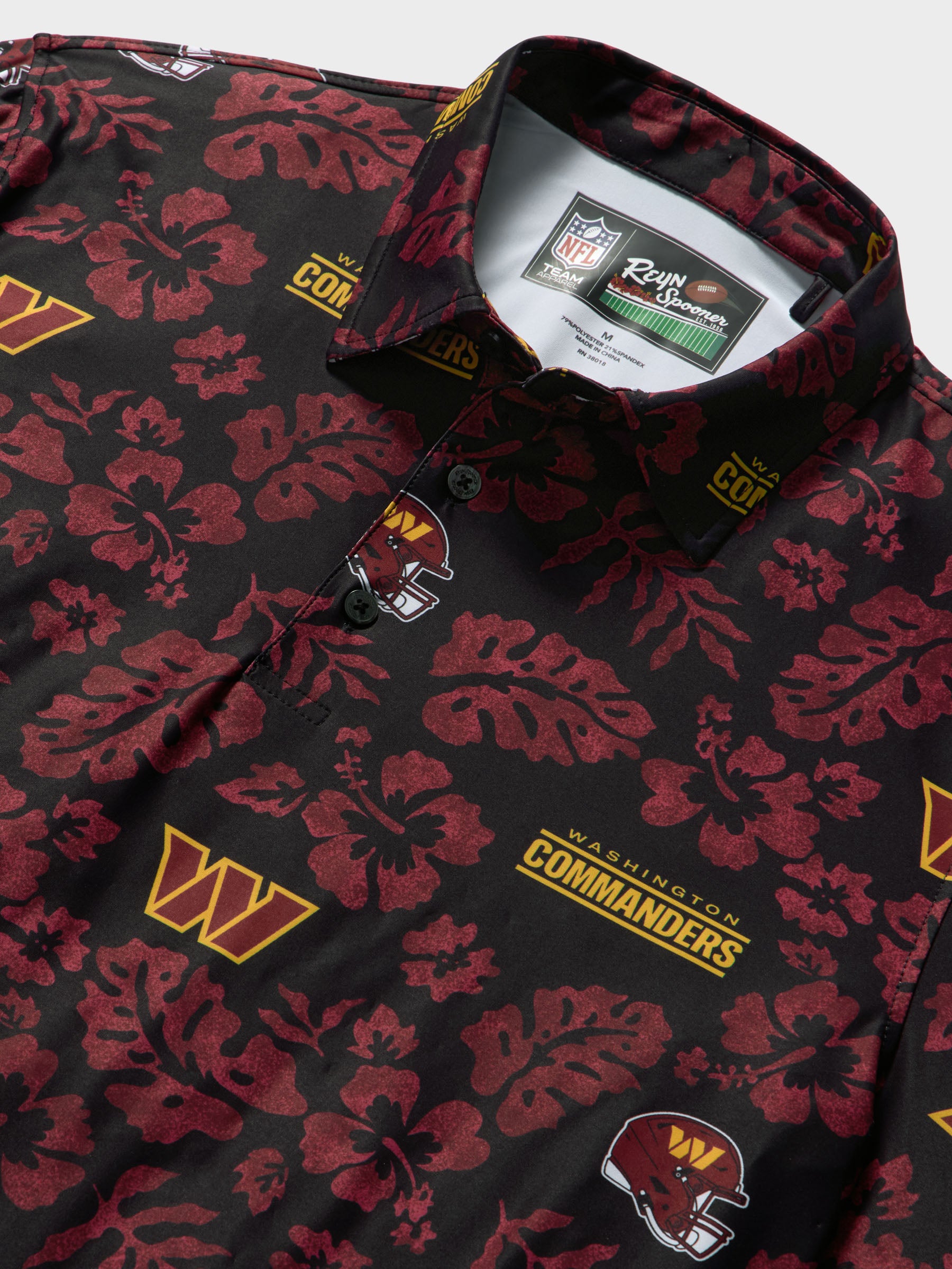 Reyn Spooner WASHINGTON COMMANDERS THROWBACK PERFORMANCE POLO in Black