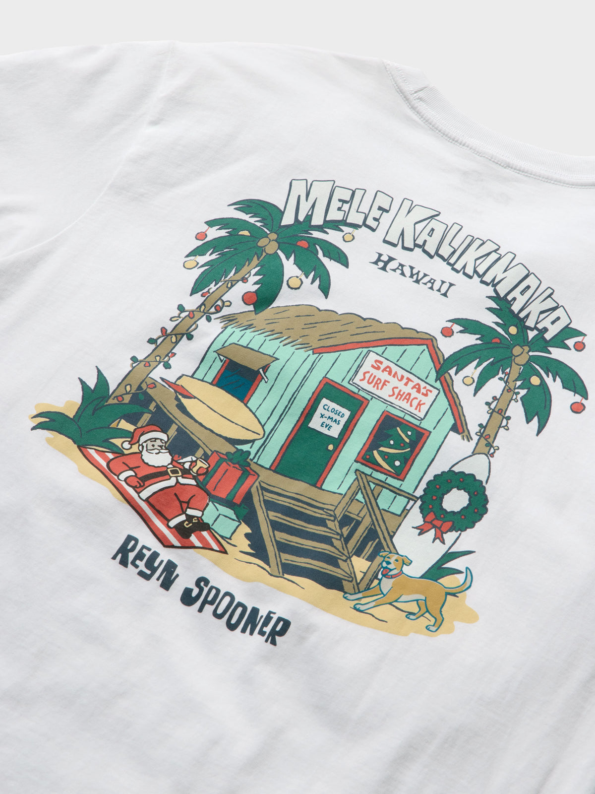 Reyn Spooner SANTA'S ISLAND SHACK GRAPHIC TEE in WHITE