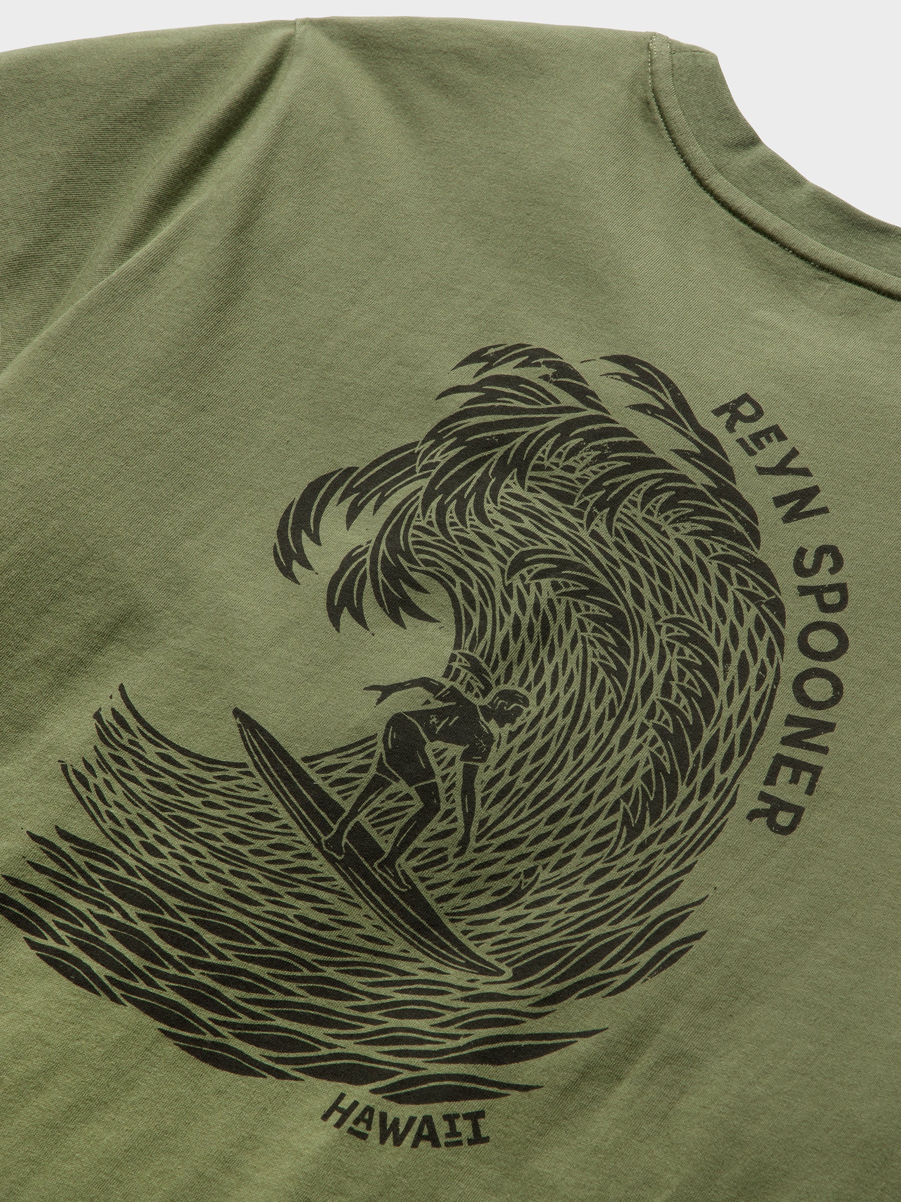 Reyn Spooner INTO THE CURL GRAPHIC TEE in OLIVE
