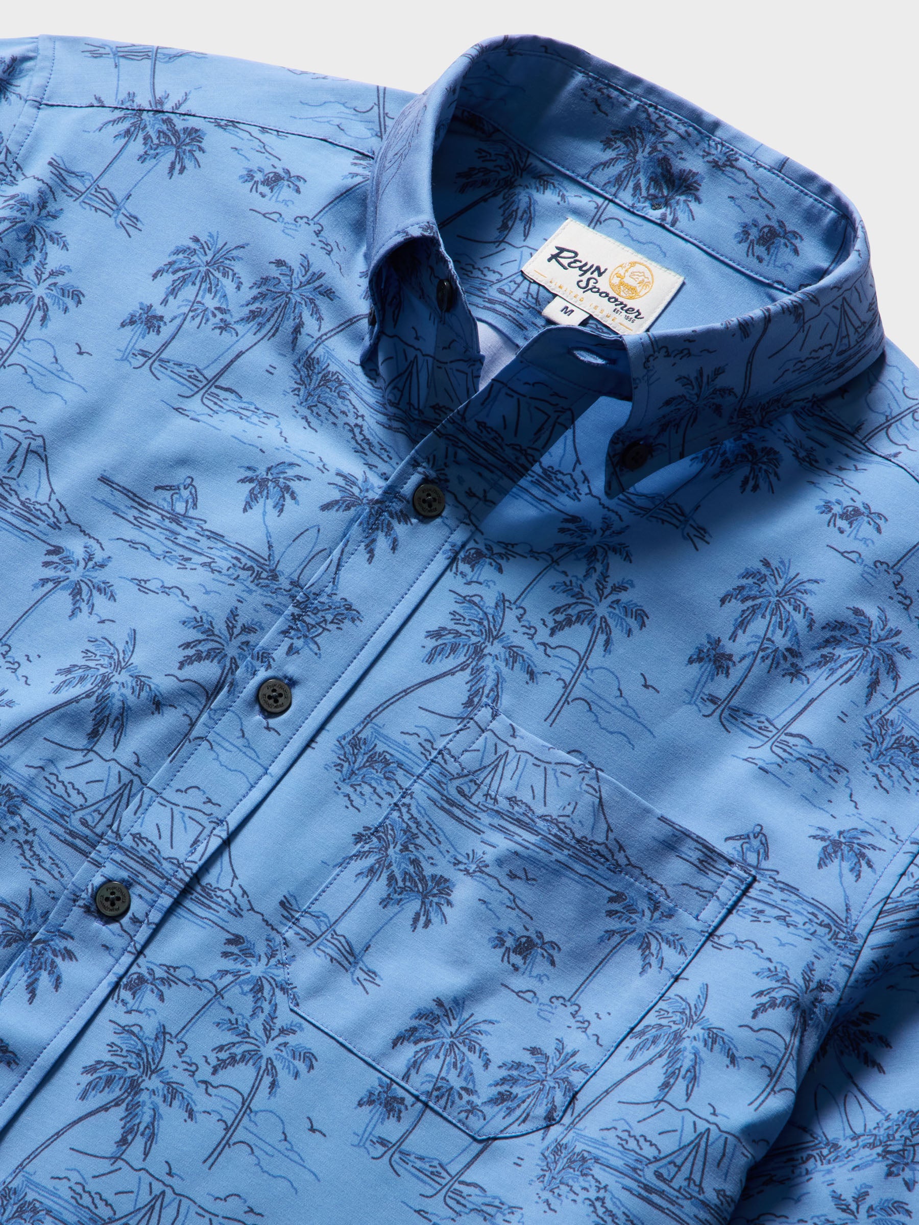 Reyn Spooner DIAMOND HEAD PERFORMANCE BUTTON FRONT in BLUE