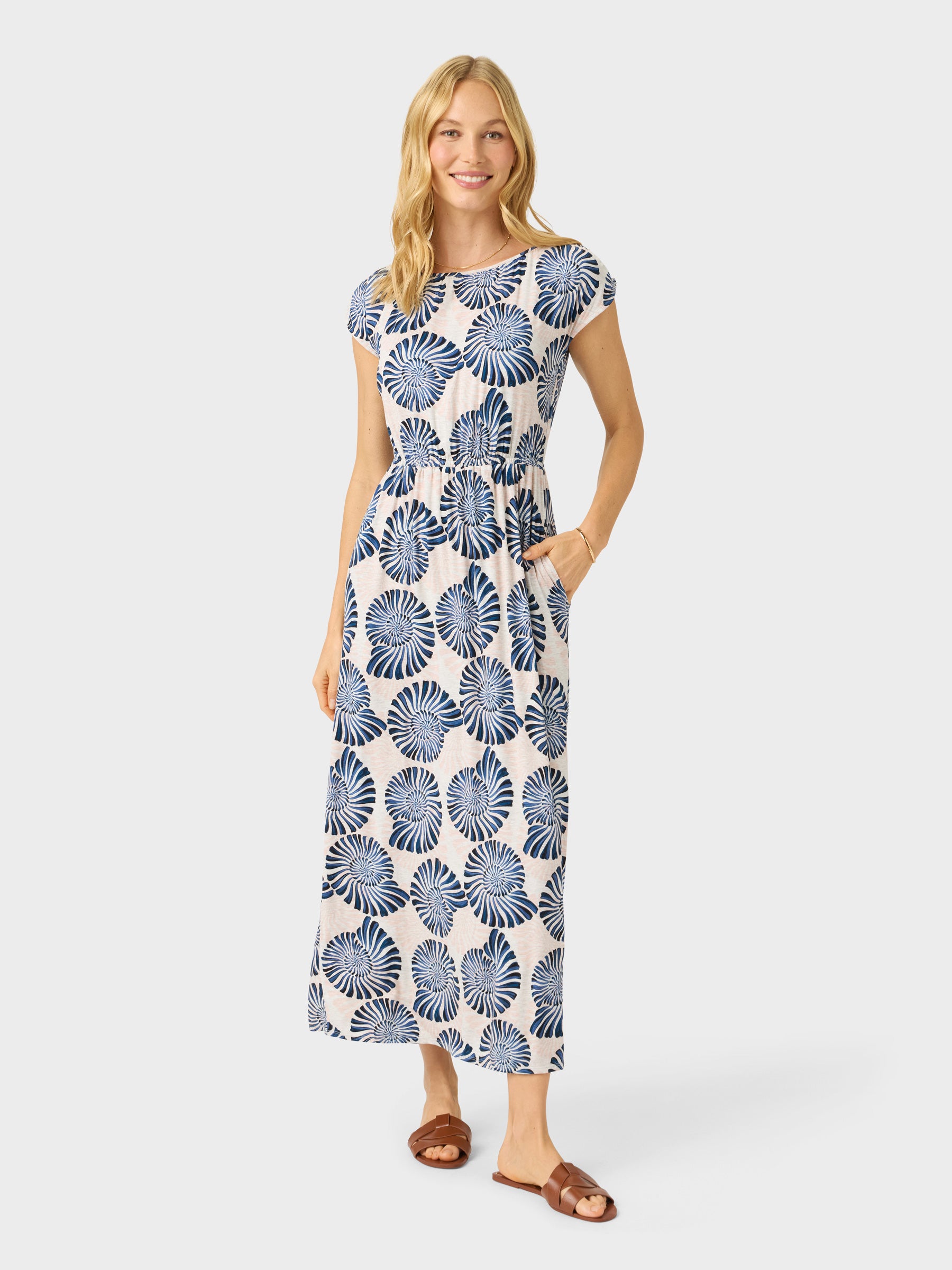 Reyn Spooner NAUTILUS SWIRL ROSY DRESS in OFF WHITE