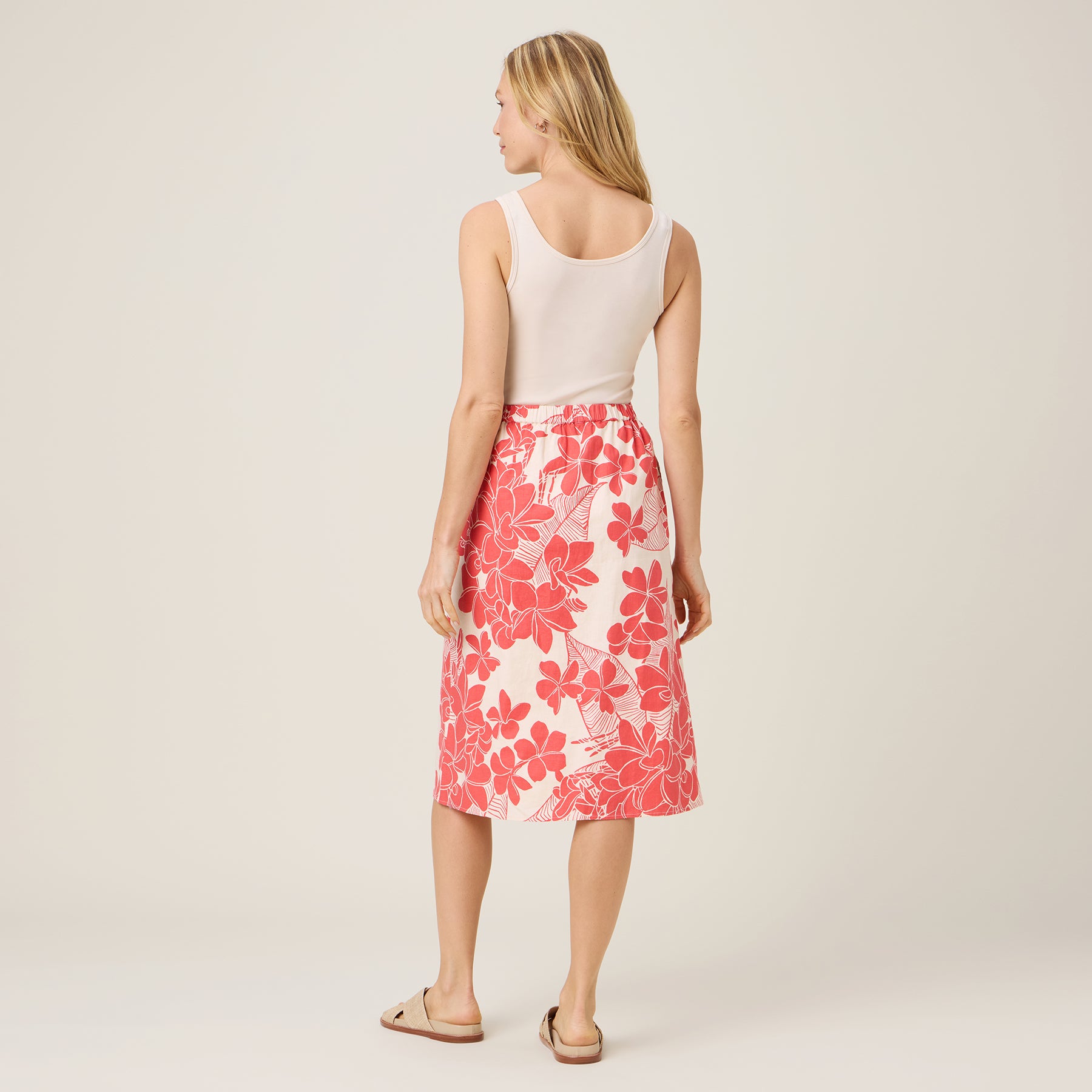 Reyn Spooner PLAYFUL PLUMERIA MELANIE SKIRT in SAND