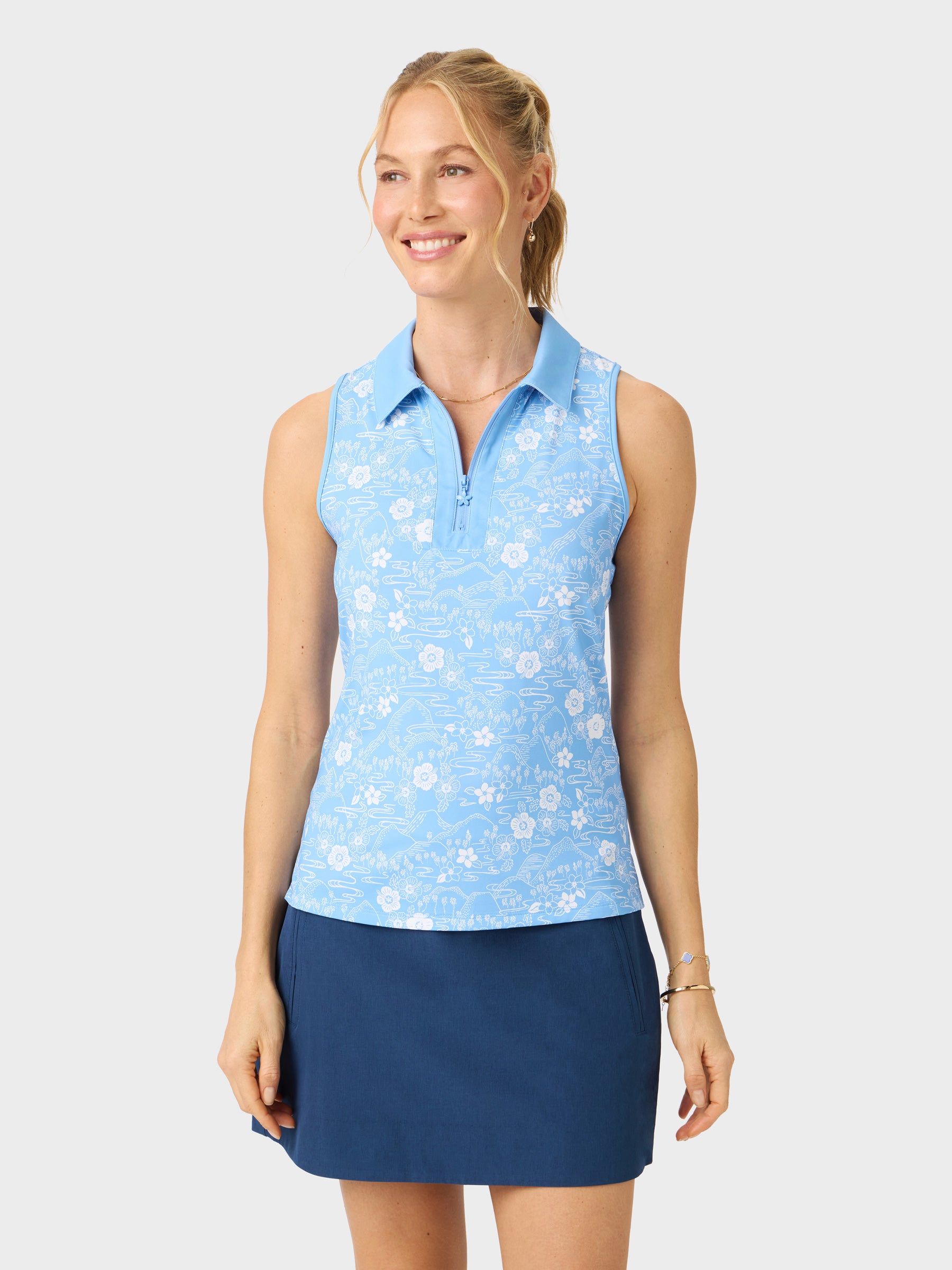 Reyn Spooner SAKURA FIELDS BLAKE PERFORMANCE TOP in ALLURE BLUE