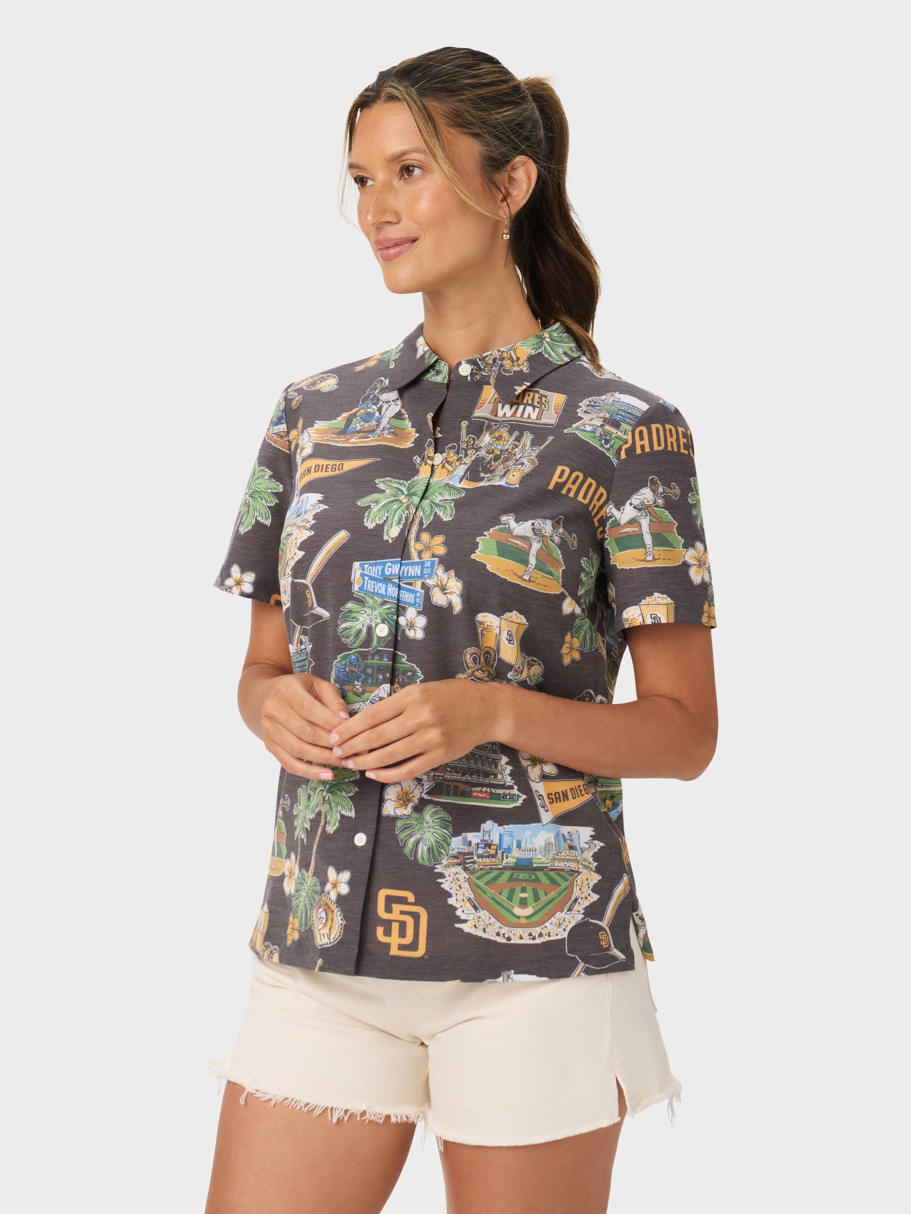 Reyn Spooner MLB® WOMEN'S SAN DIEGO PADRES SCENIC PERFORMANCE ALOHA SHIRT in SCENIC