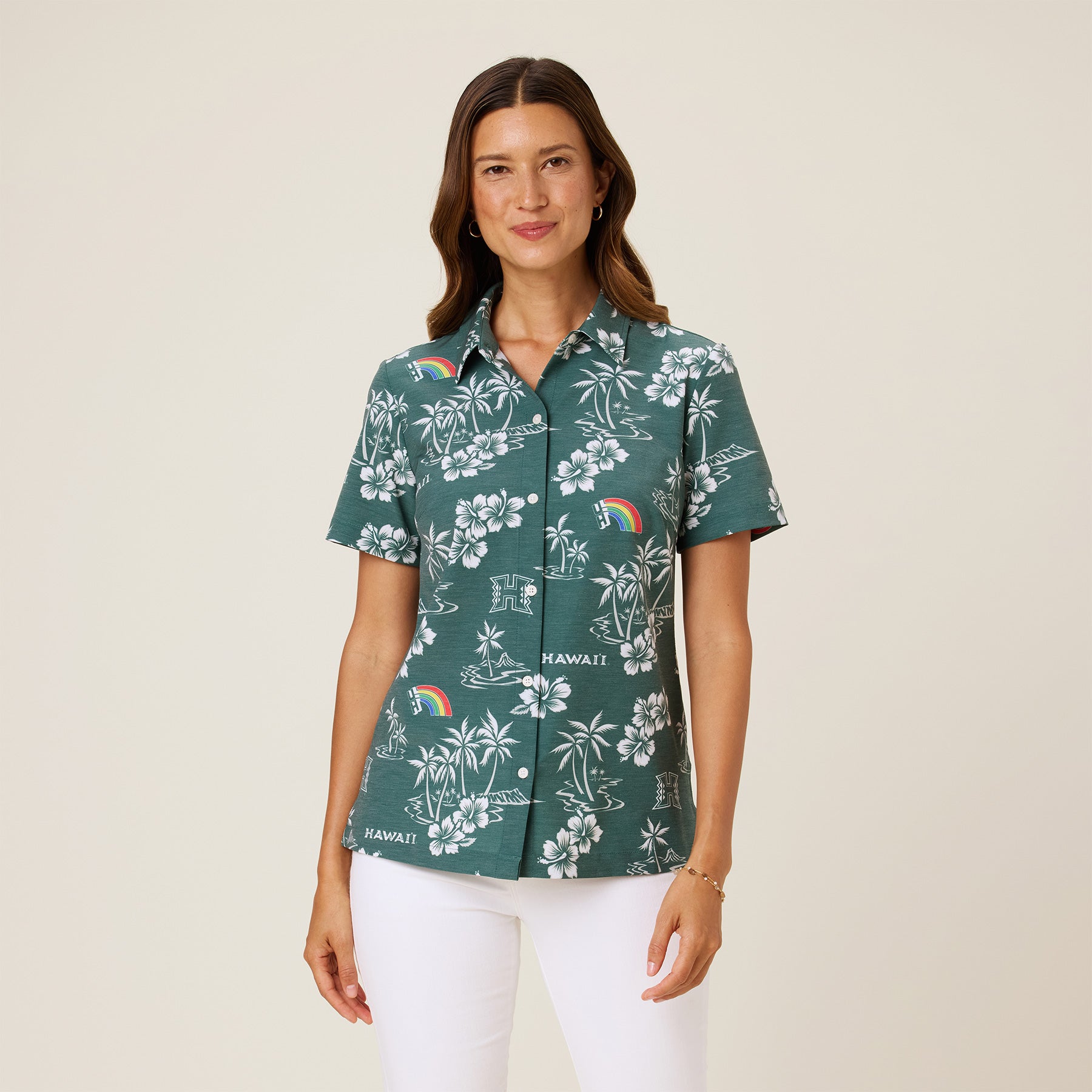 Reyn Spooner WOMEN'S UNIVERSITY OF HAWAI'I GAME DAY PERFORMANCE BUTTON FRONT in GREEN