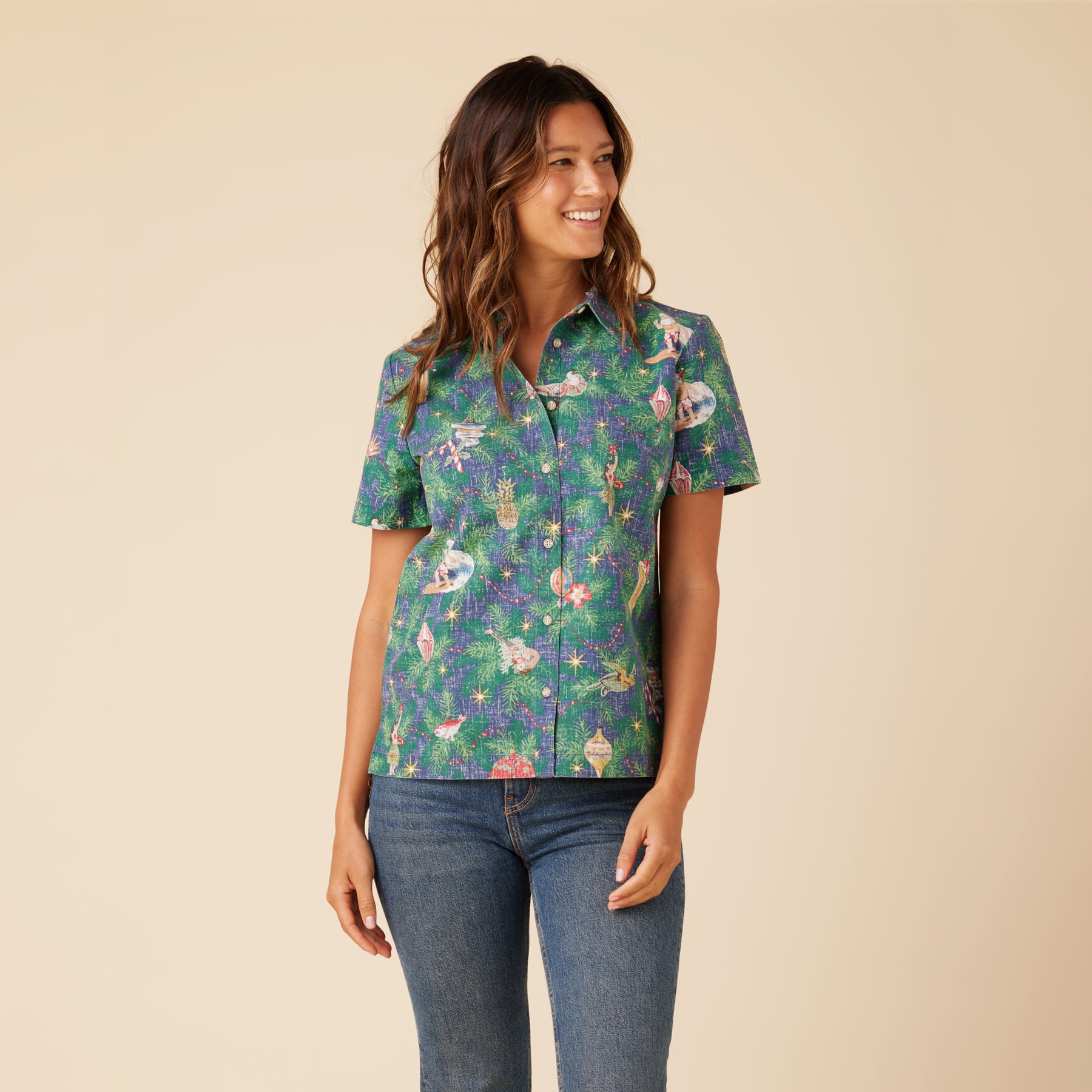 Reyn Spooner HAWAIIAN CHRISTMAS 2022 CAMP SHIRT RELAXED in NAVY