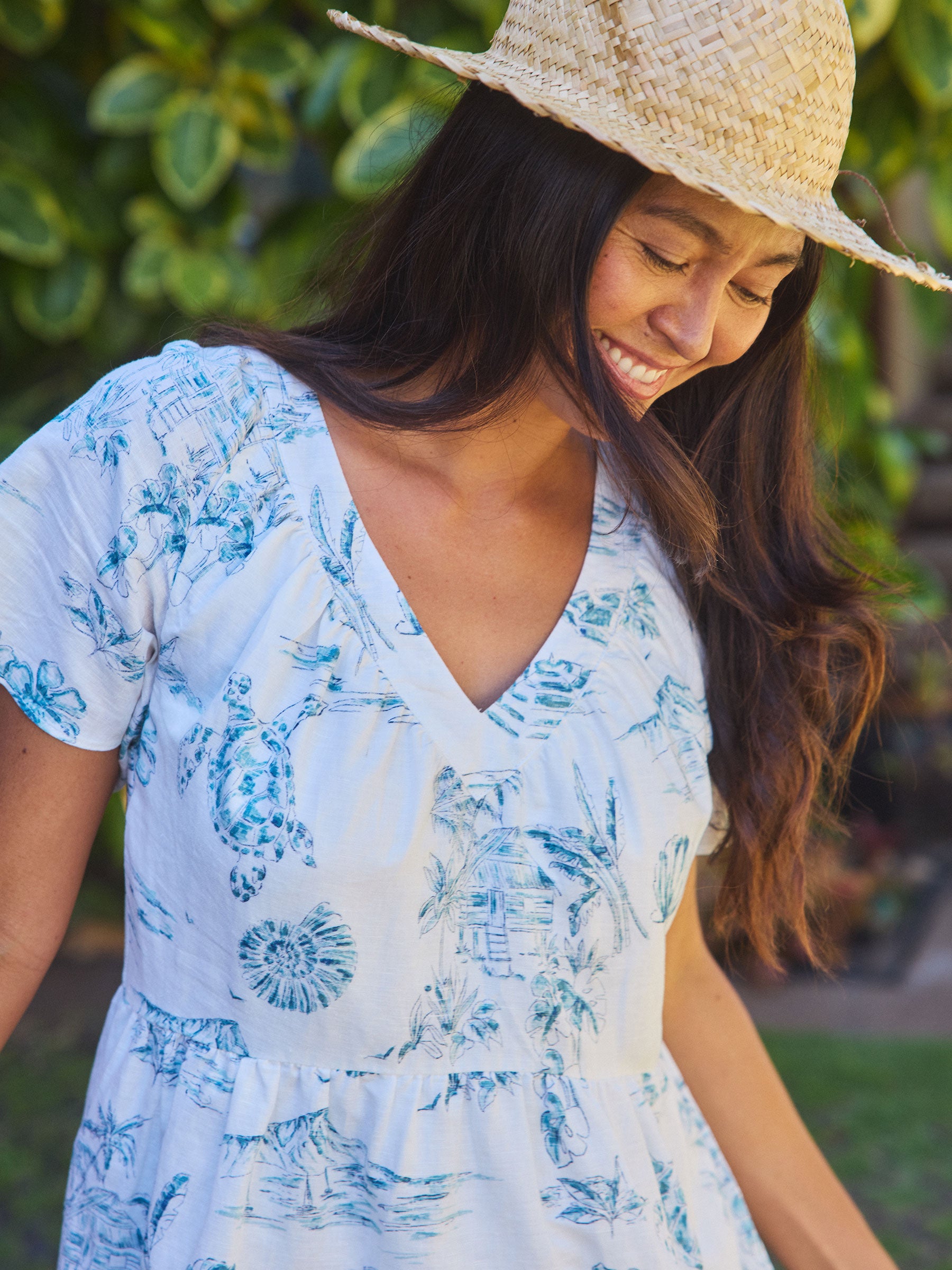 WOMEN'S LAZY LAGOON SUMMER DRESS | Reyn Spooner