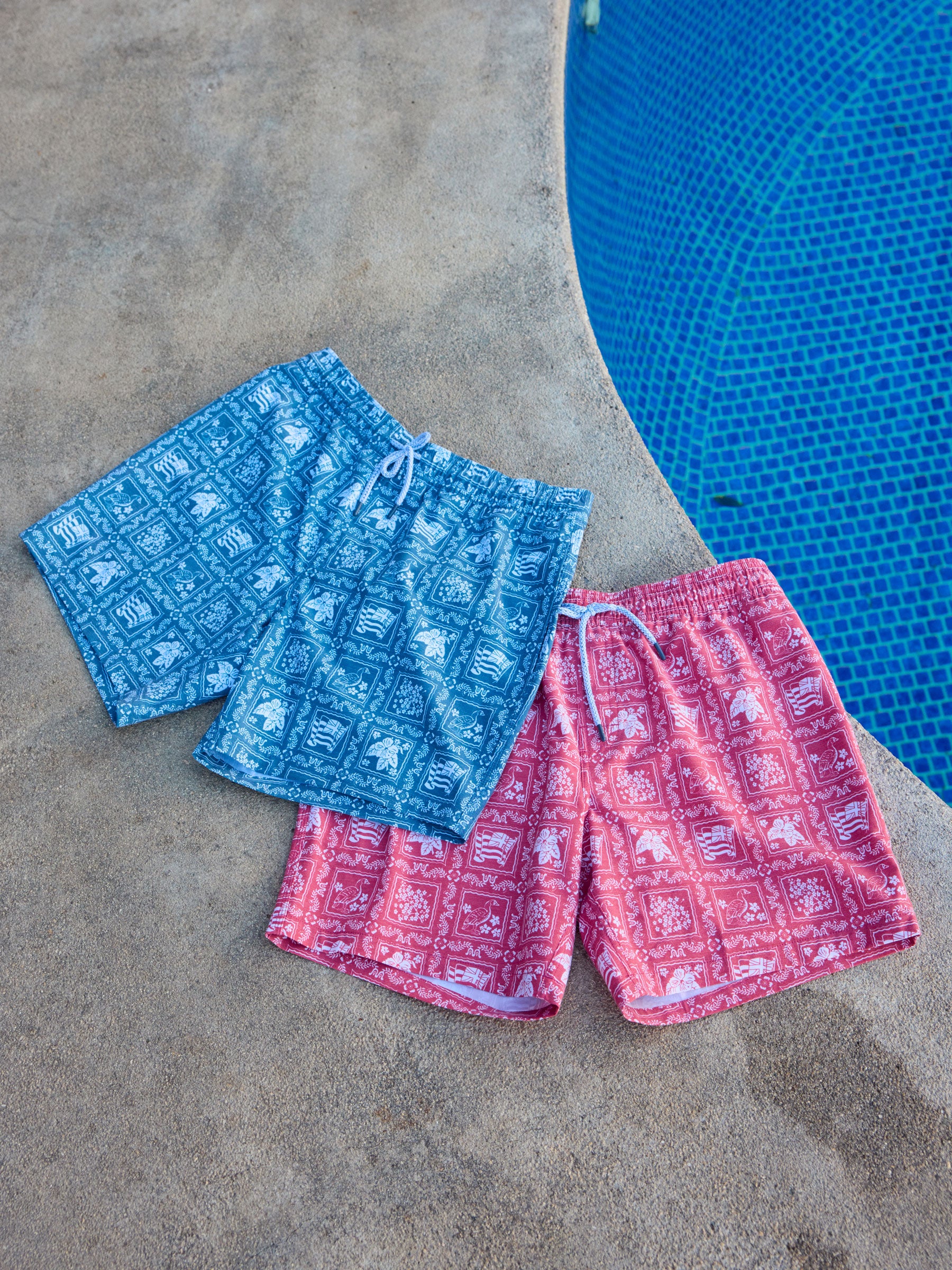LAHAINA SAILOR ECO SWIM SHORTS | Reyn Spooner