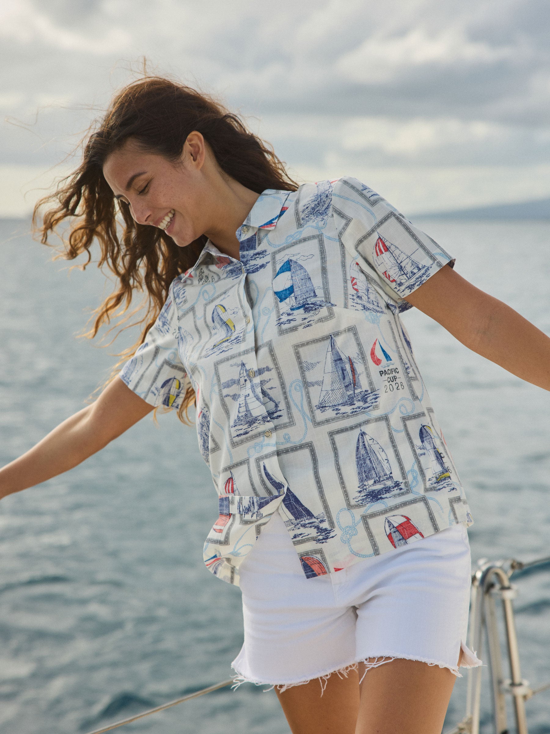 WOMEN'S PACIFIC CUP ABBY TOP | Reyn Spooner