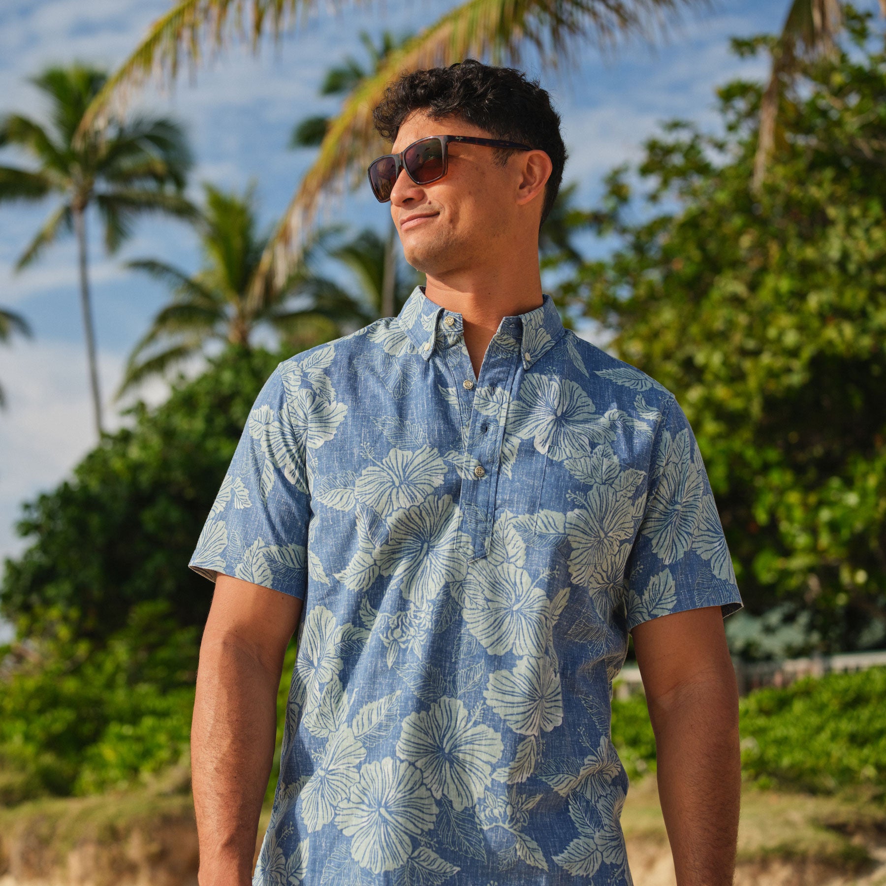 ALOHA BISCUS | Reyn Spooner
