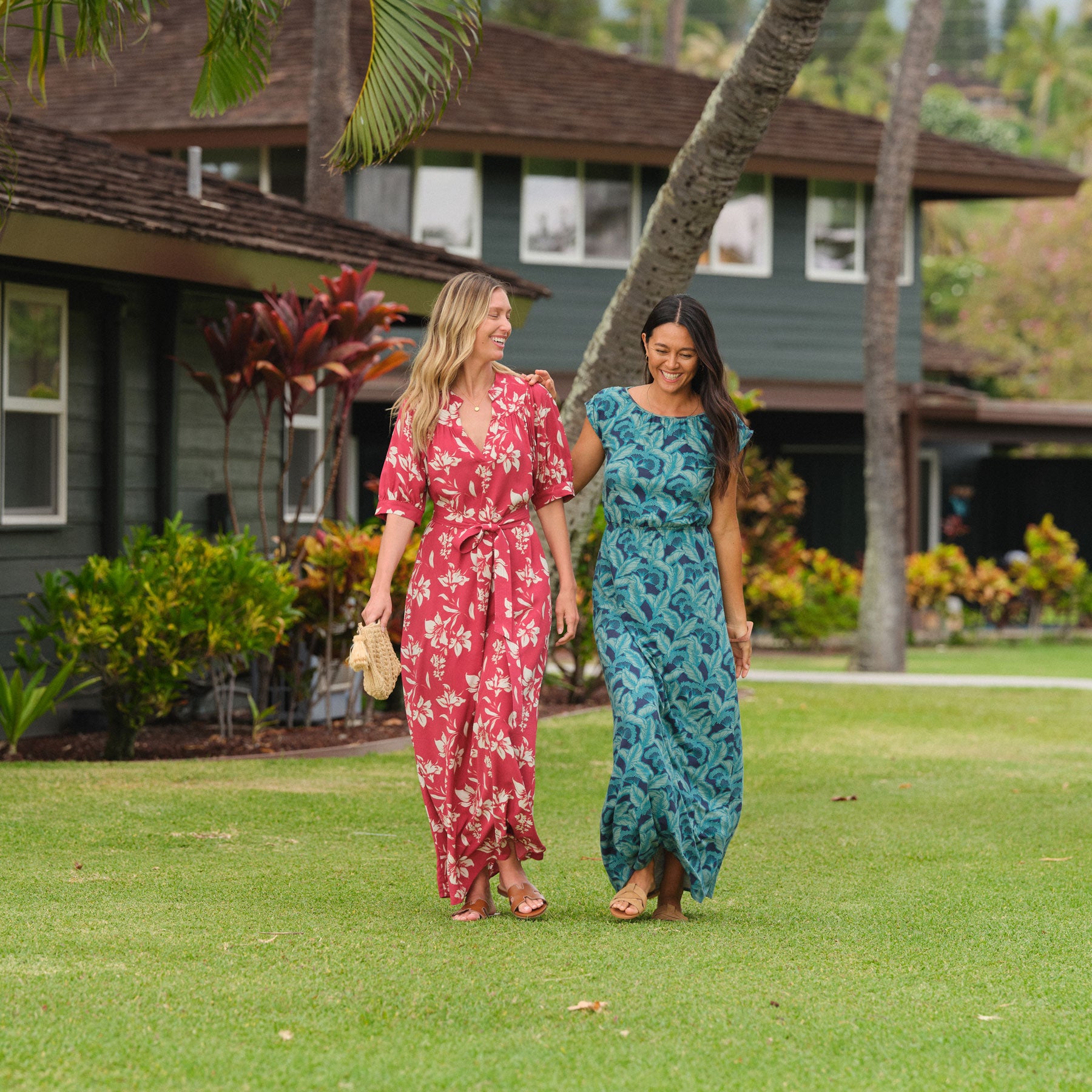 WOMEN'S HIHI'O ROSY DRESS