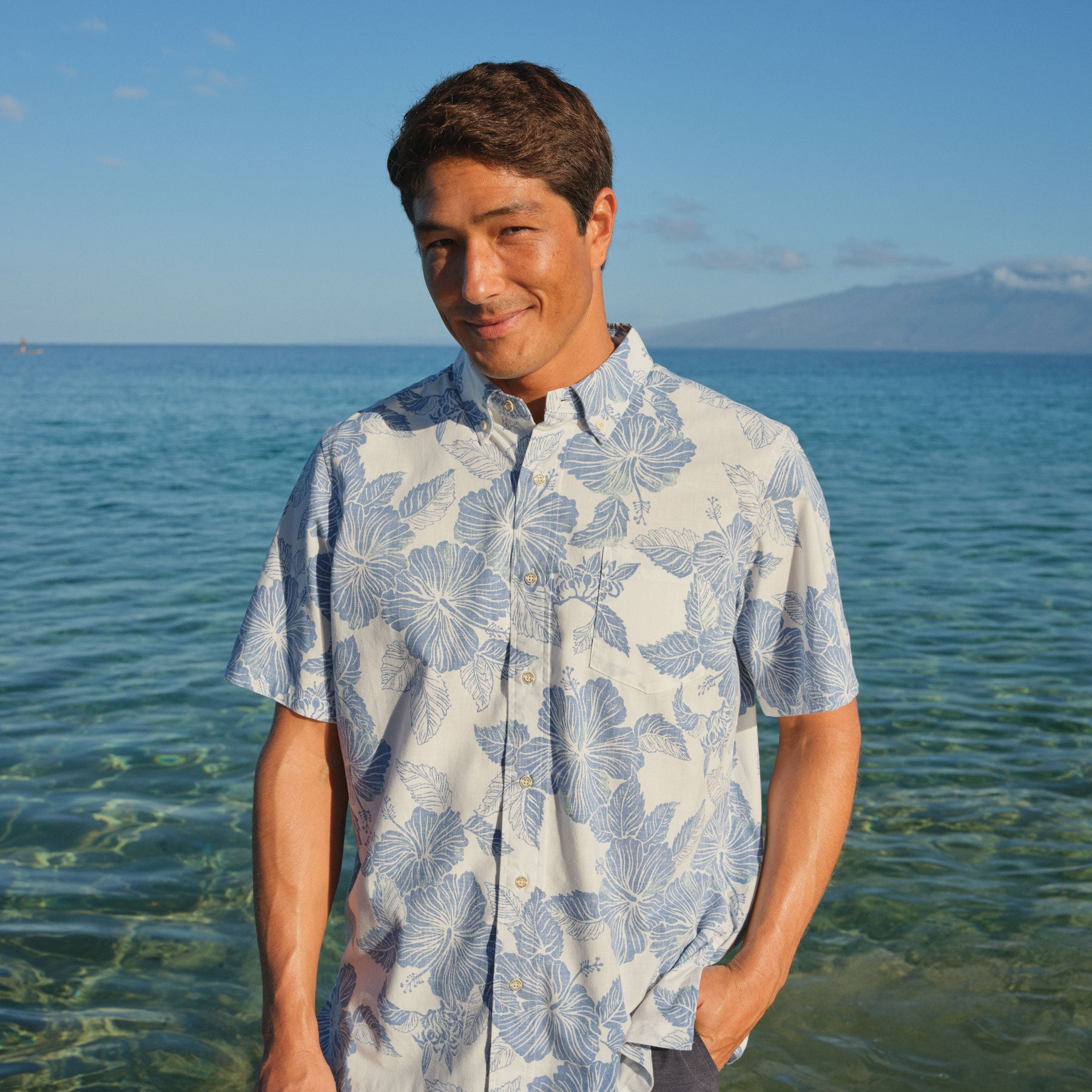 ALOHA BISCUS | Reyn Spooner