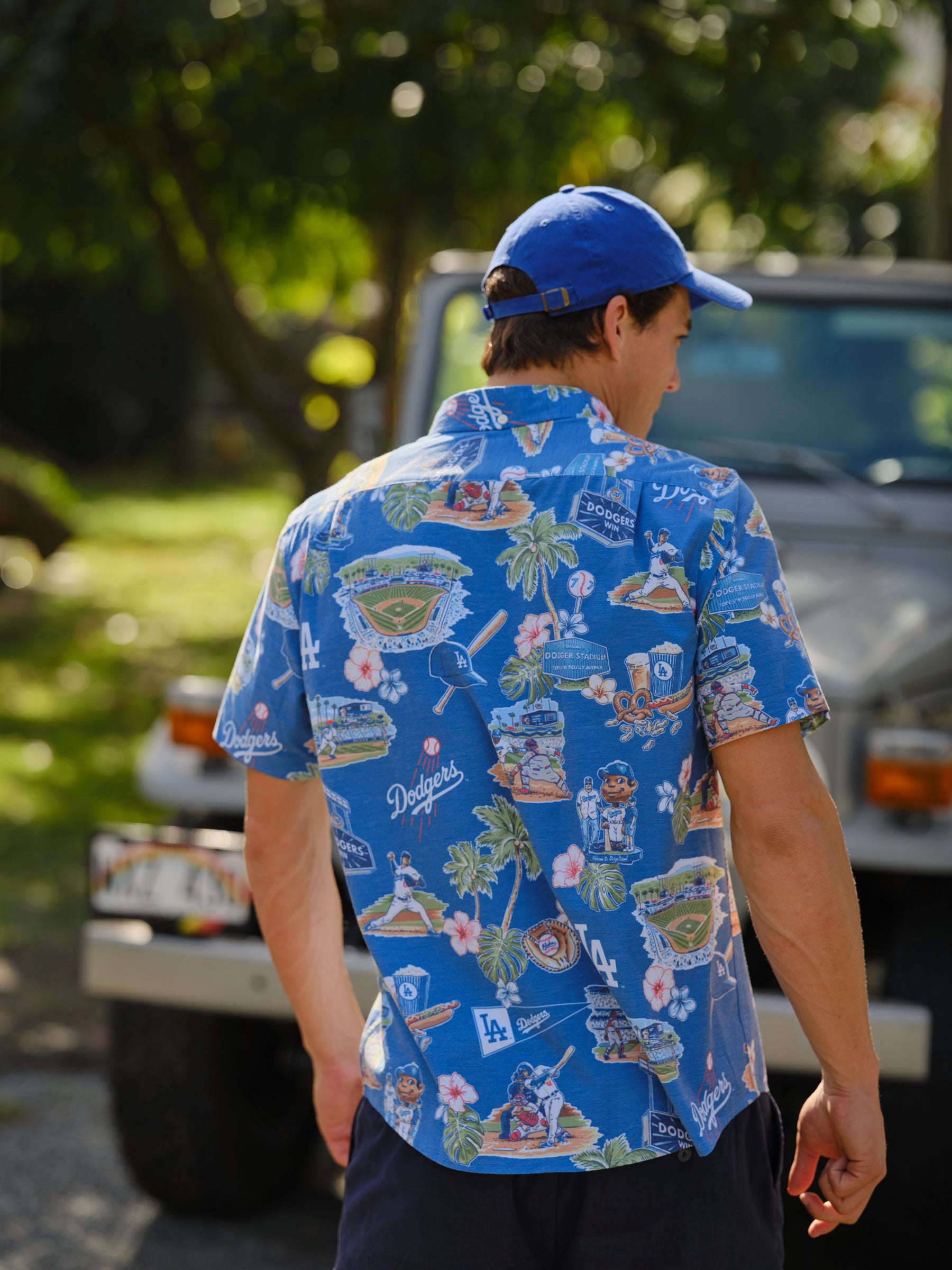 MLB® LOS ANGELES DODGERS SCENIC PERFORMANCE ALOHA SHIRT – Reyn Spooner