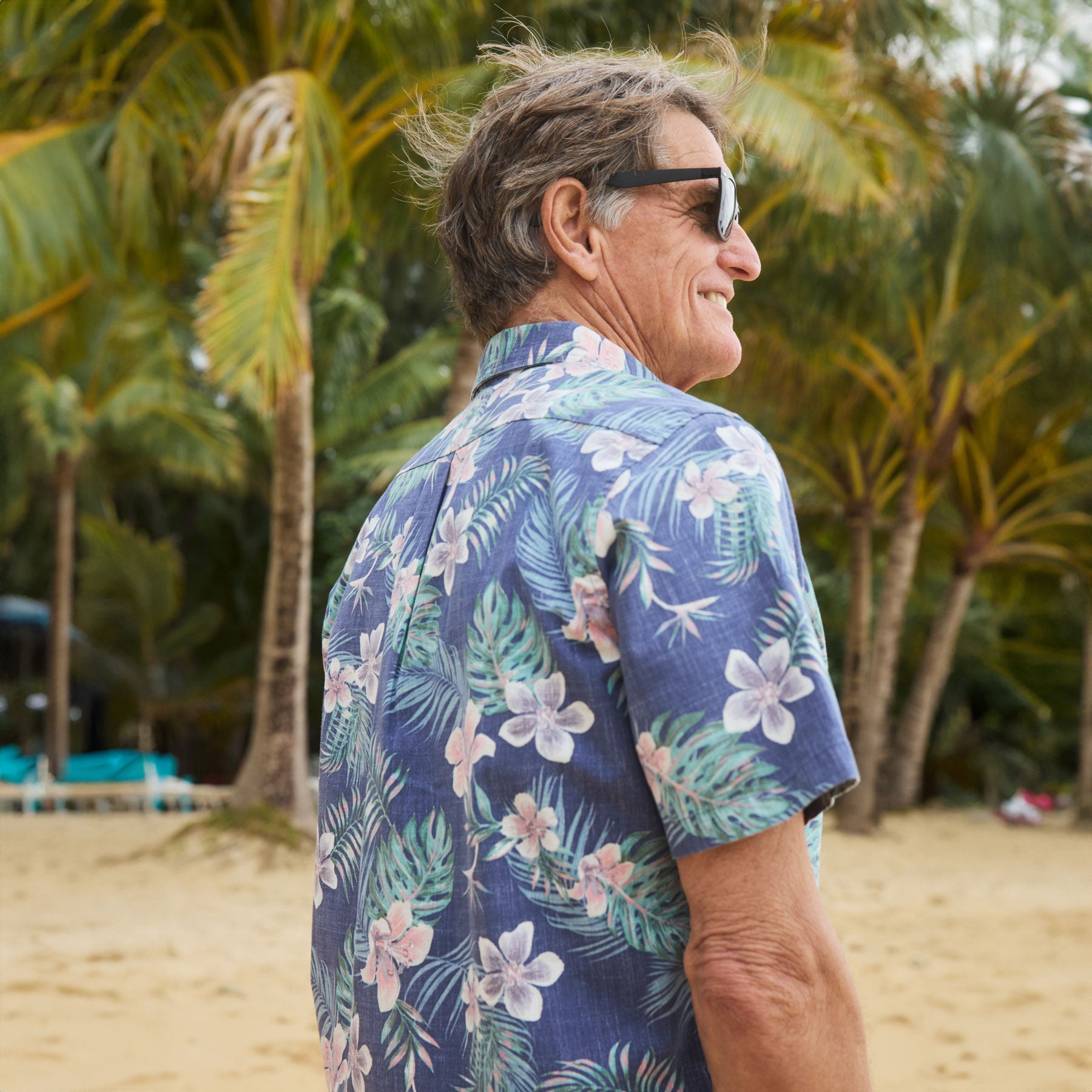 TROPICAL BLOOMS MEN'S ALOHA SHIRT | Reyn Spooner