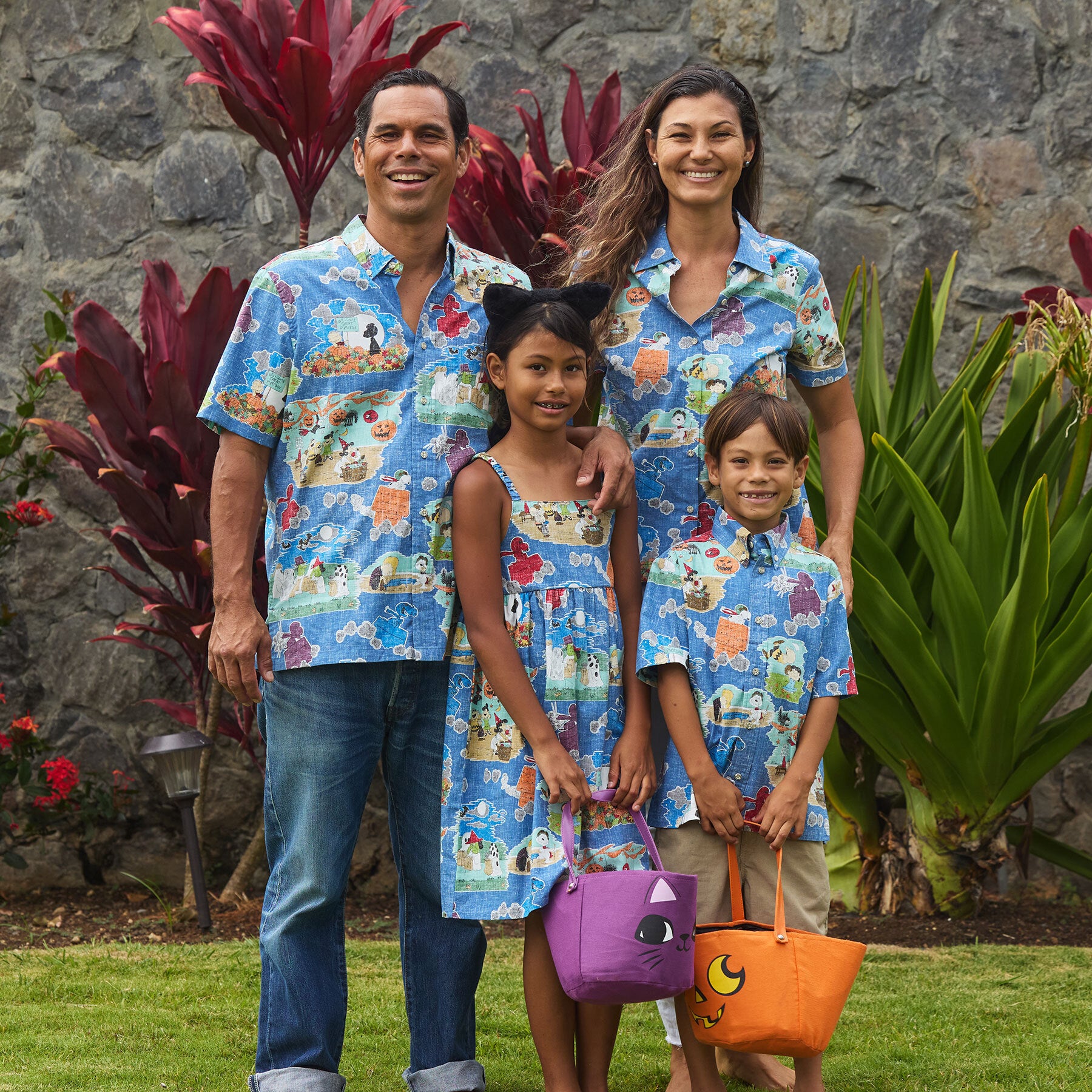 HAWAIIAN CHRISTMAS 2026 TREE SKIRT | Reyn Spooner