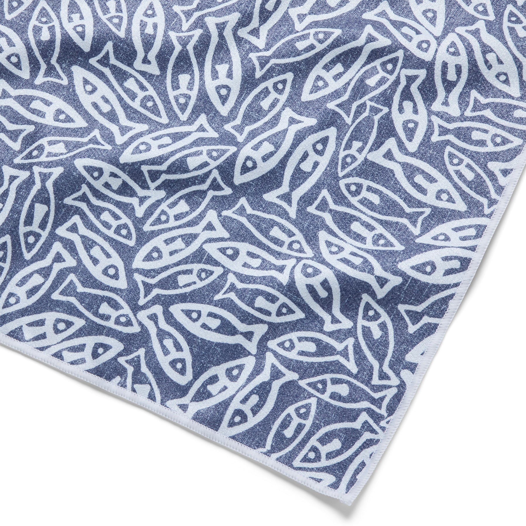 Reyn Spooner SLOWTIDE SCHOOL DAY TOWEL in DARK LAVENDAR