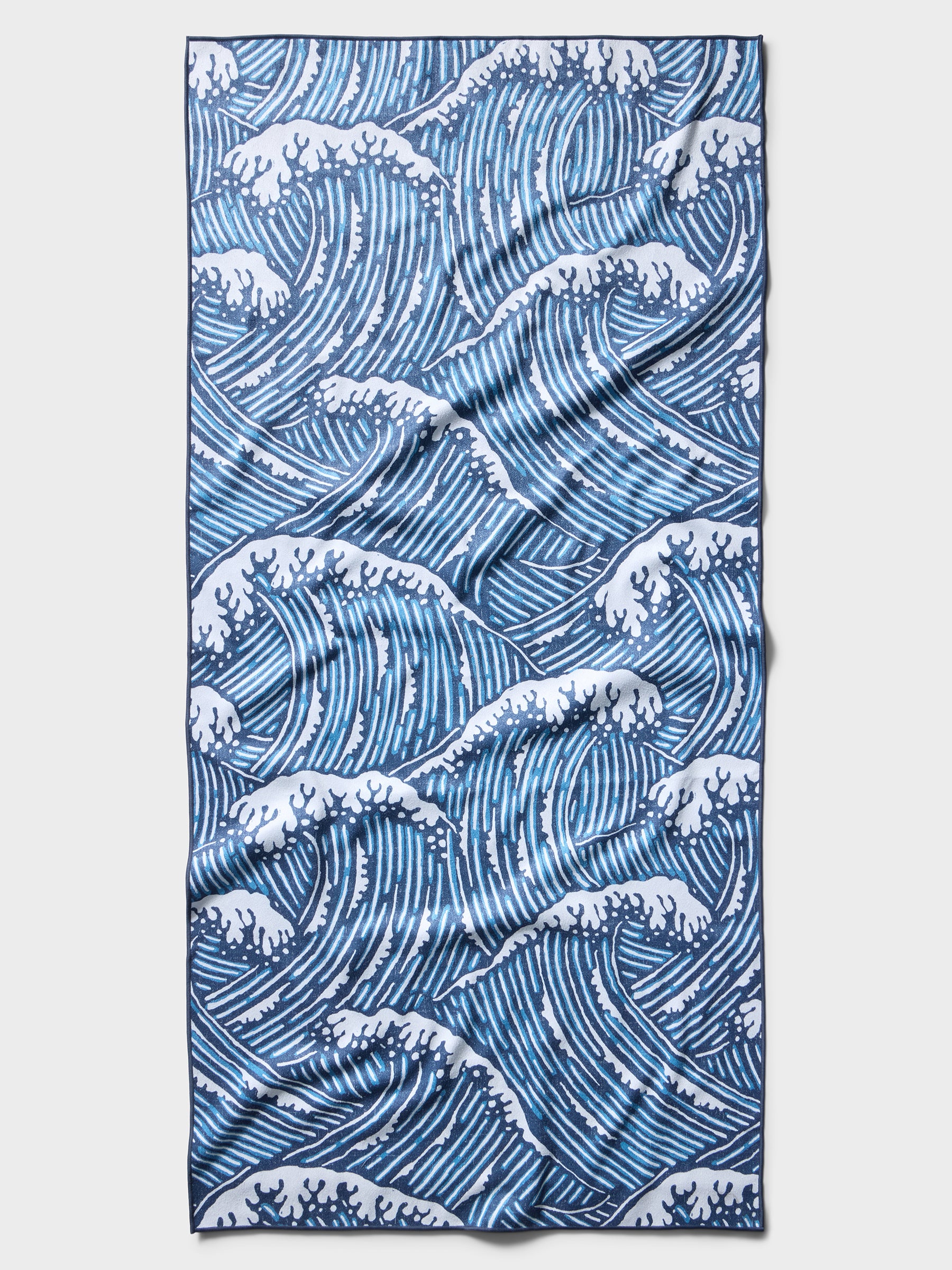 SUPER SWELLS PERFORMANCE QUICK-DRY BEACH TOWEL | Reyn Spooner