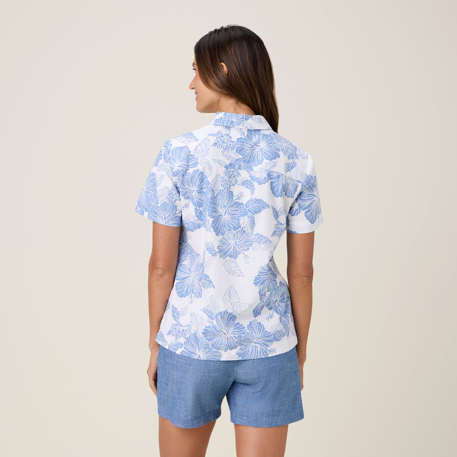 Reyn Spooner ALOHA BISCUS ABBY TOP in WHITE