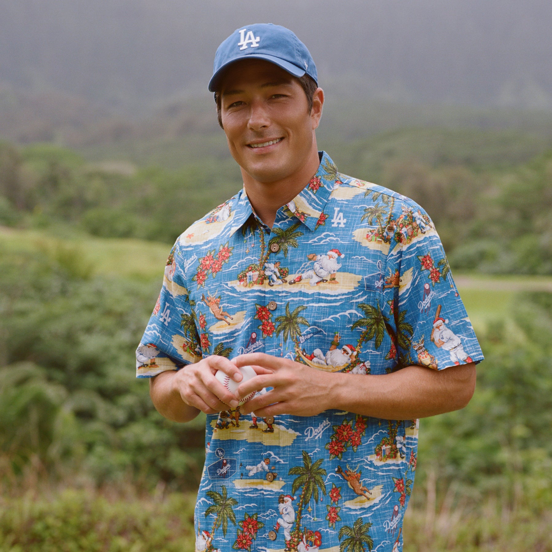 MLB® LOS ANGELES DODGERS SAKURA SPRING PERFORMANCE ALOHA SHIRT
