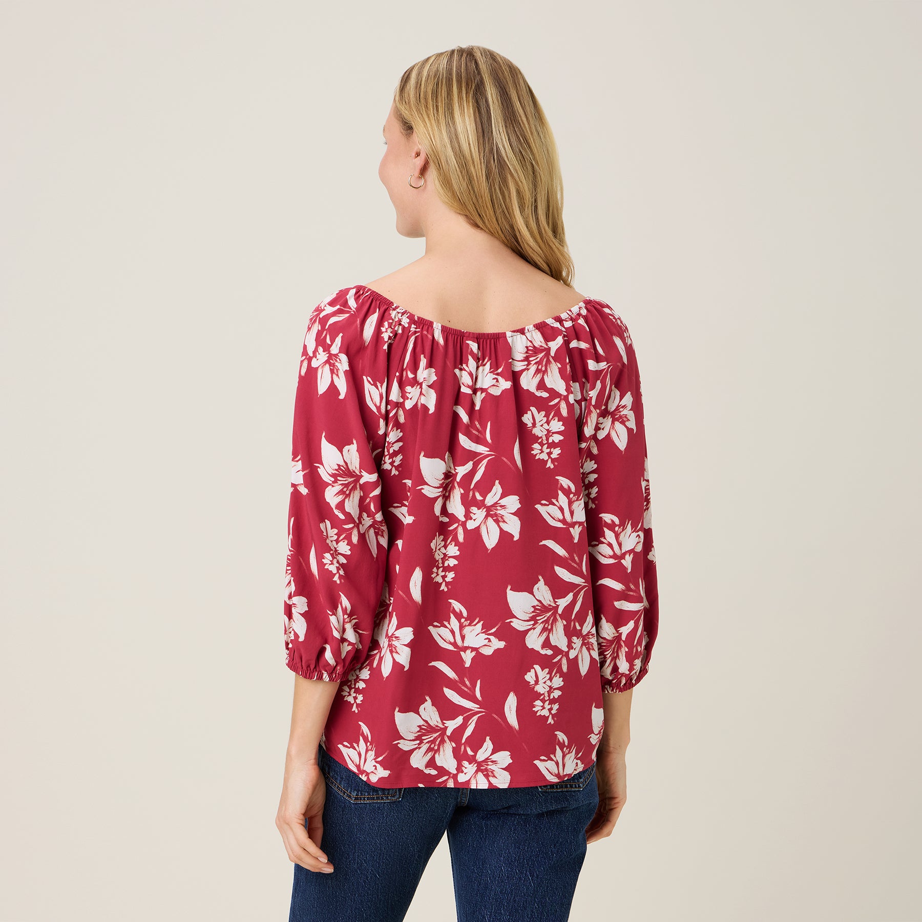 Reyn Spooner GILD THE LILY BLOSSOM TOP in EMBOLDENED